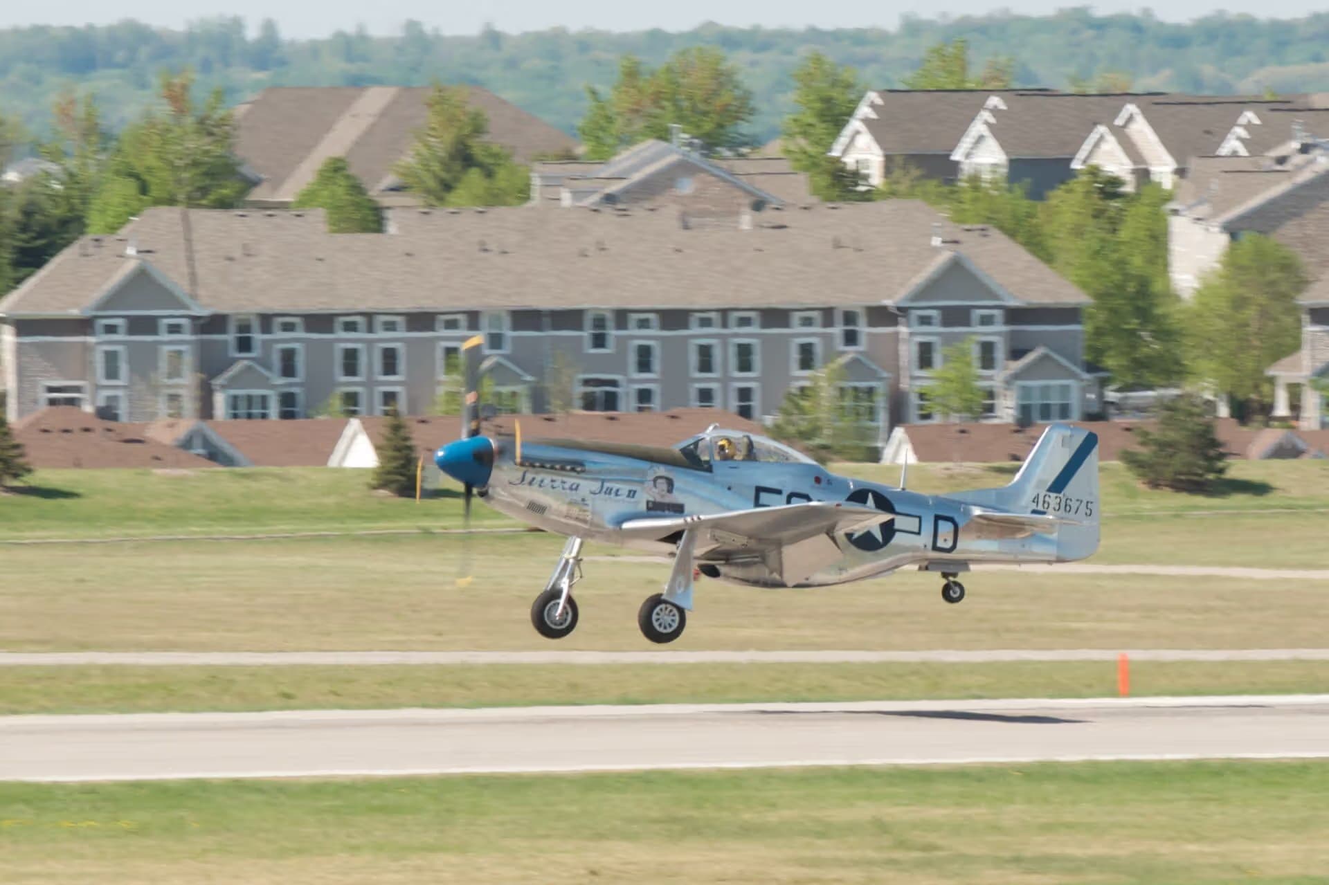 N1751D — Warbird