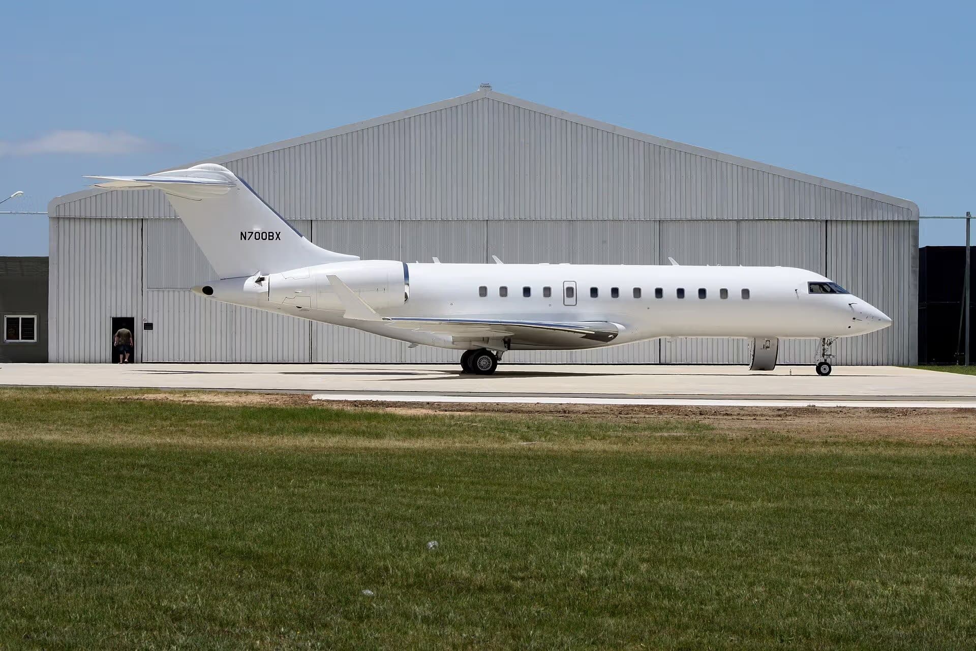 N700BX — Bombardier