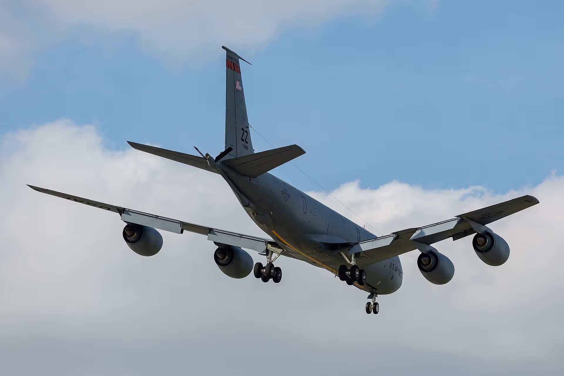 Unidentified — Boeing