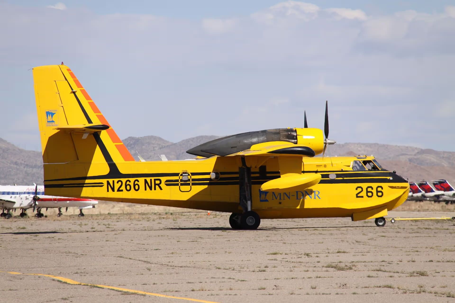 N266NR — Twin-engine aircraft