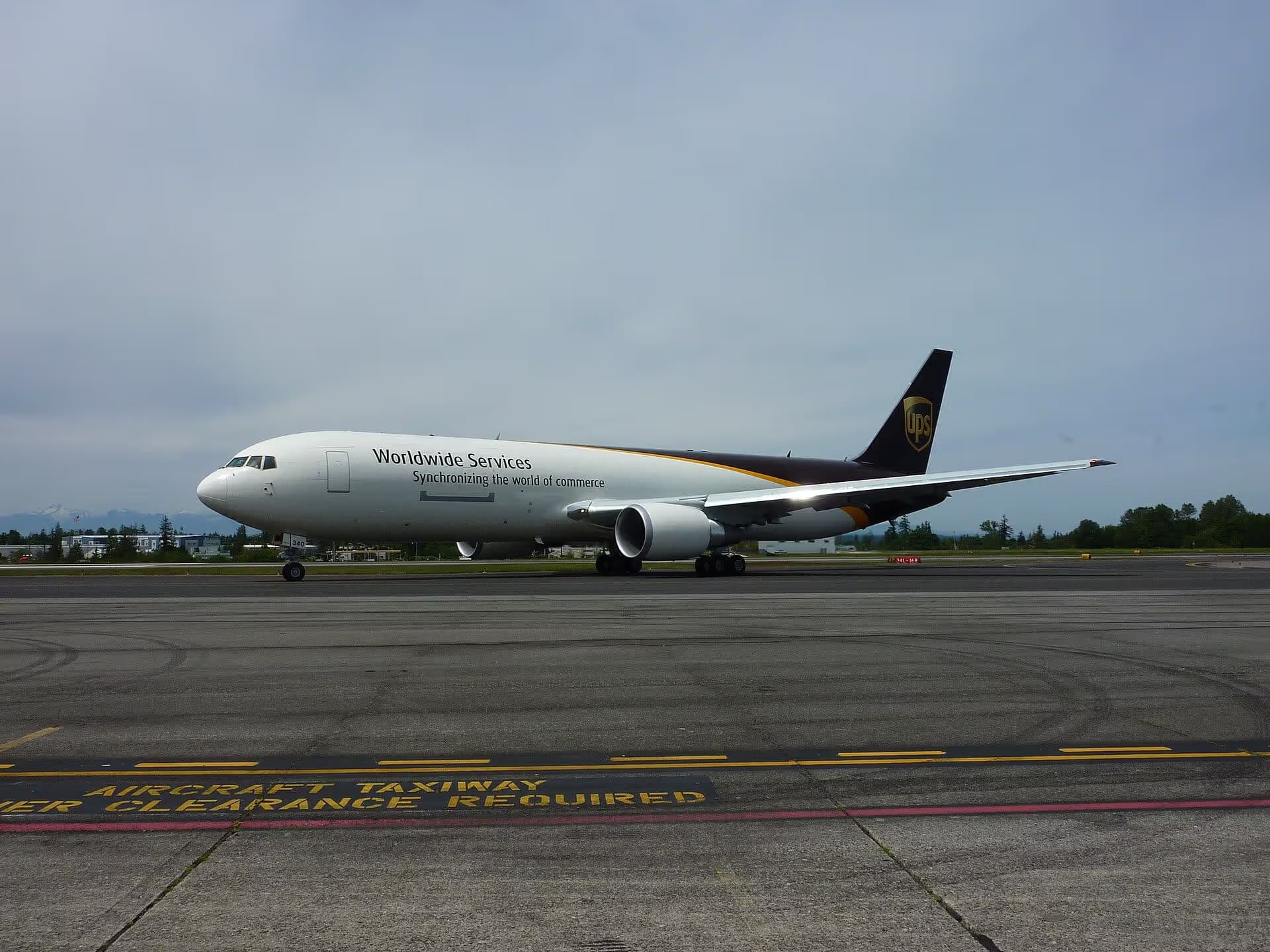 N340UP — Boeing