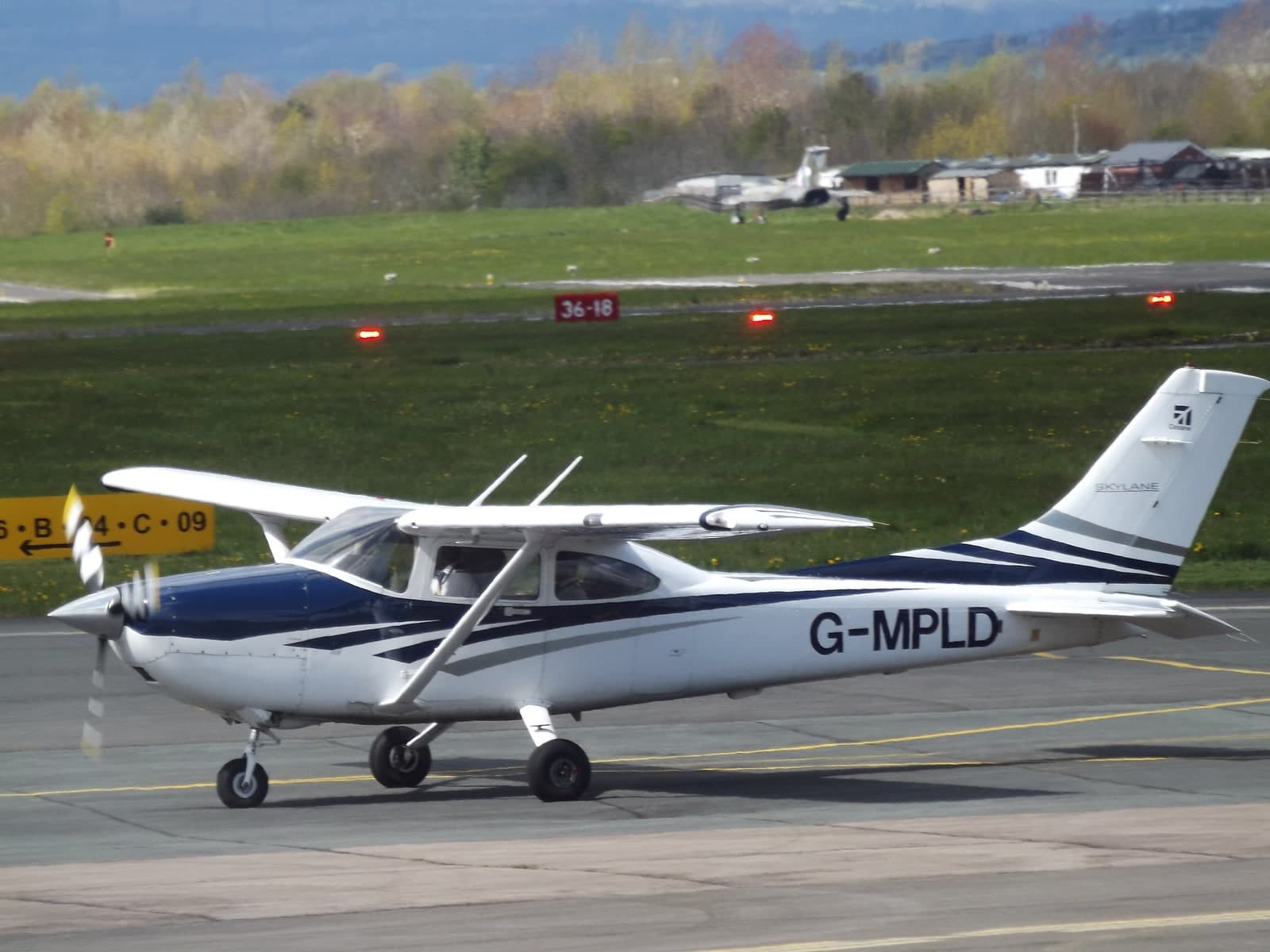 G-MPLD — Cessna