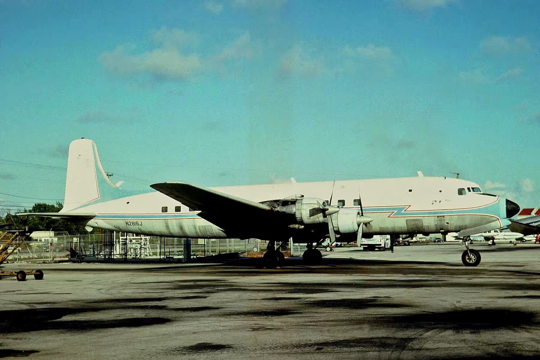 N2816J — Aircraft