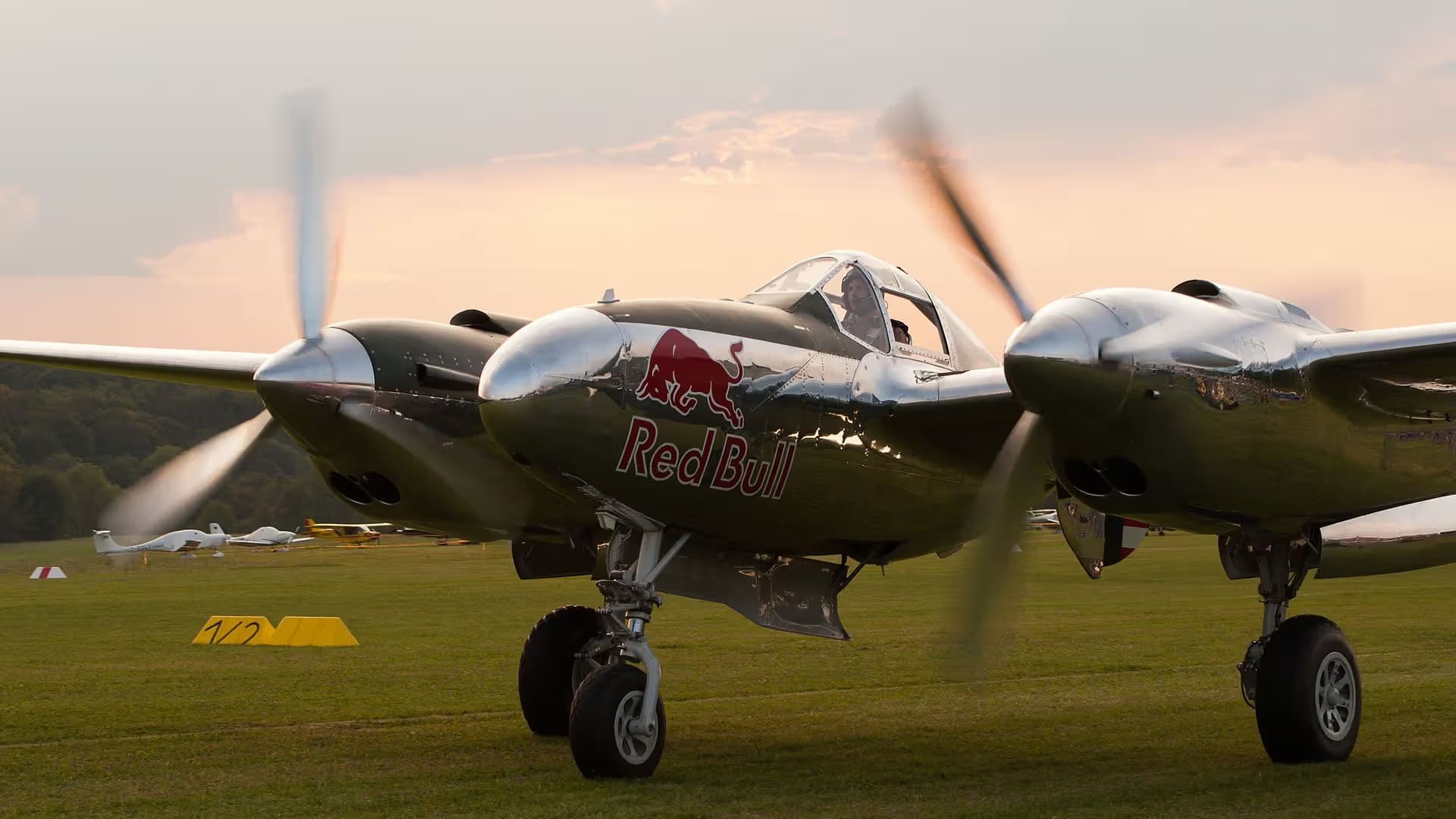 N25Y — Lockheed
