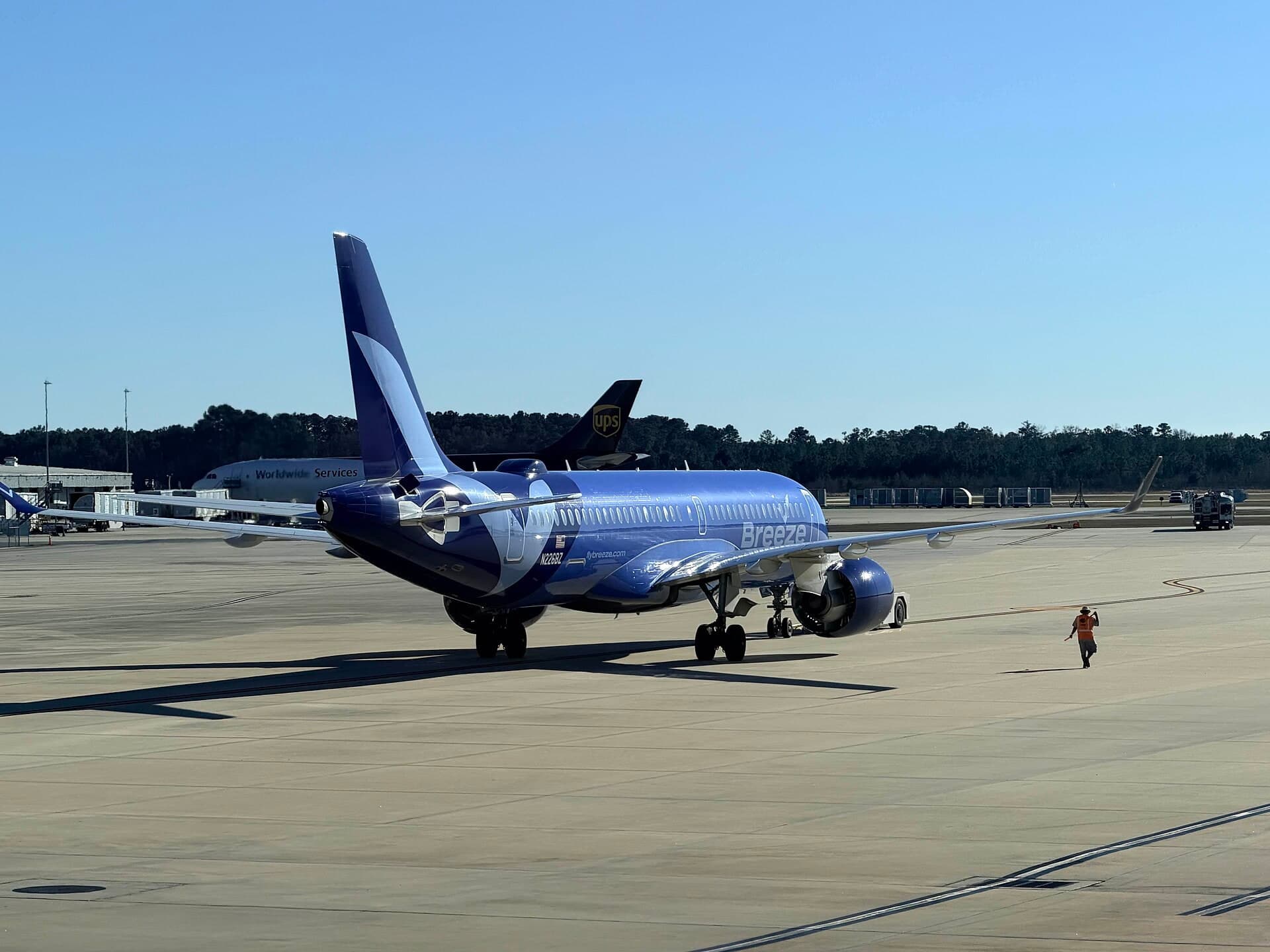 N226BZ — Airbus