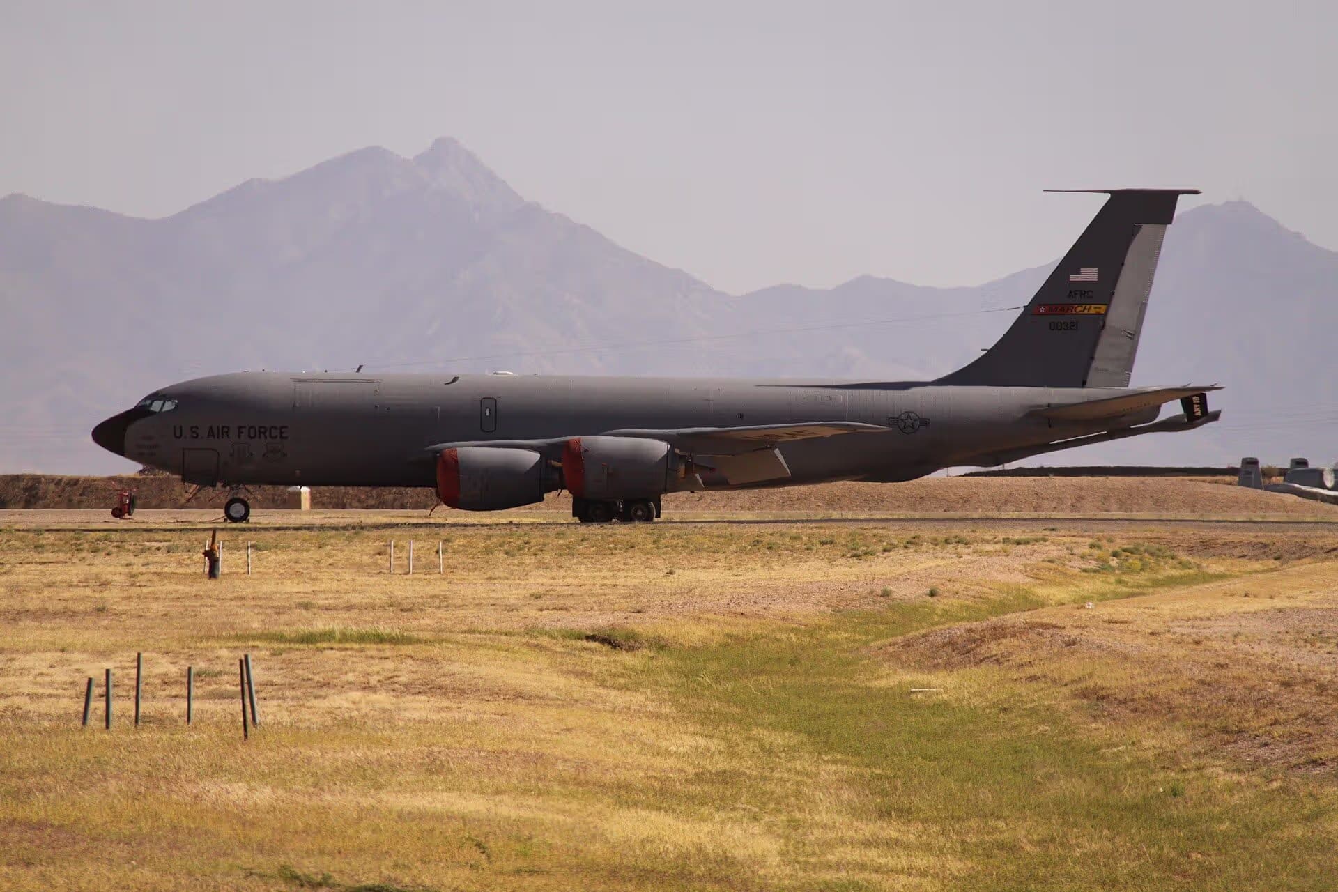 Unidentified — Boeing