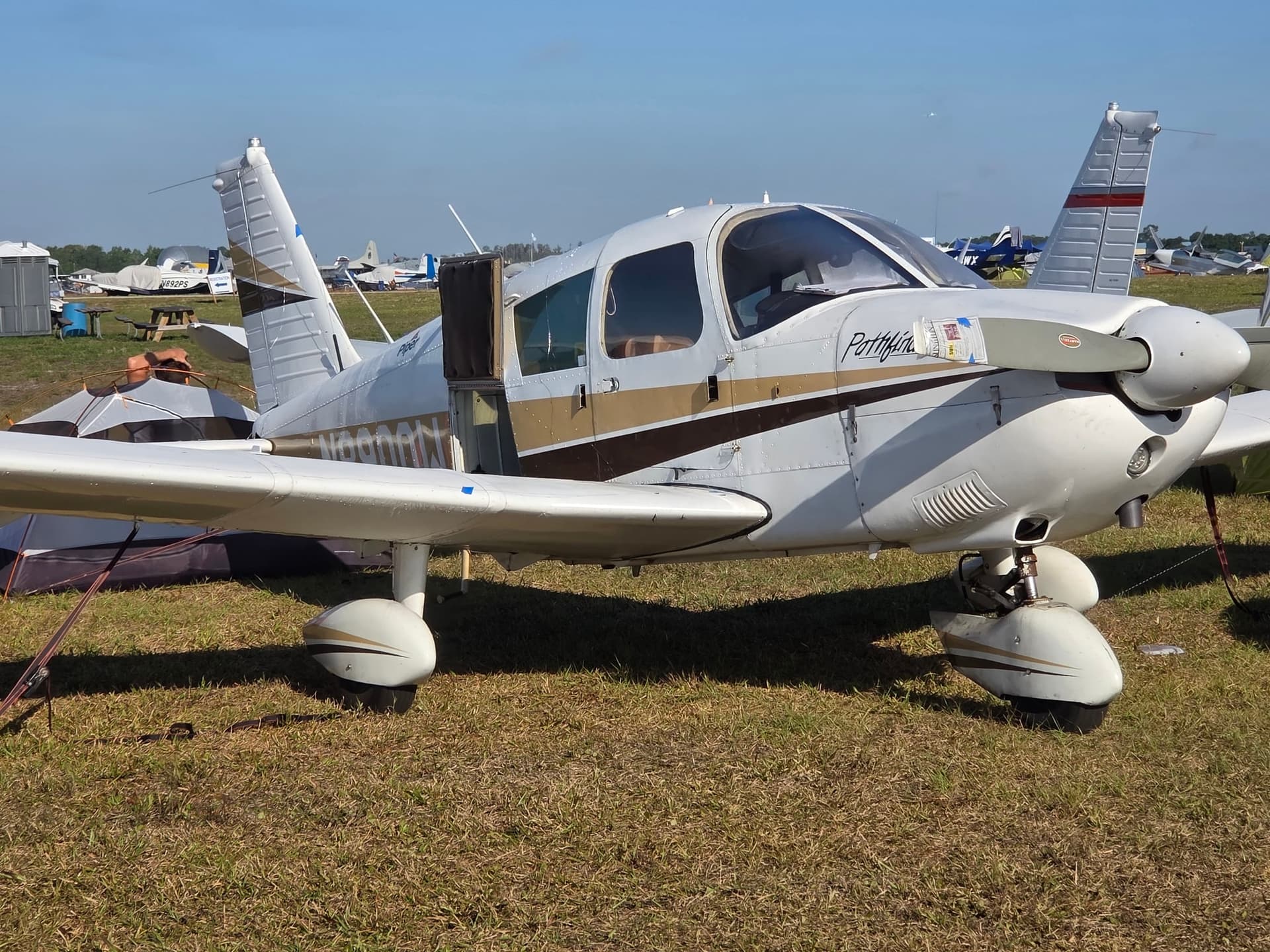 N8900W — Piper PA-28-235 at Lakeland Linder Intl