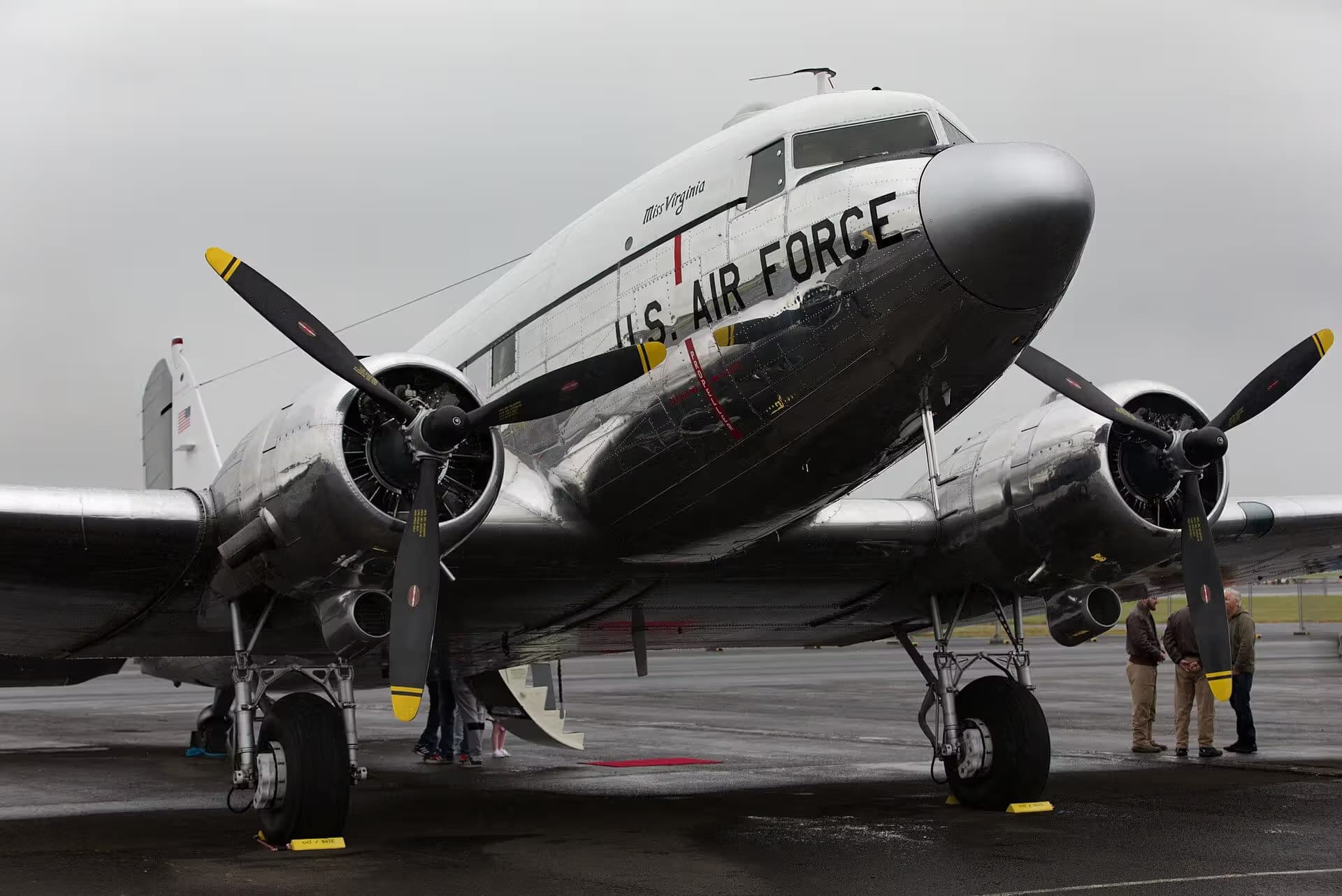 N47E — Douglas