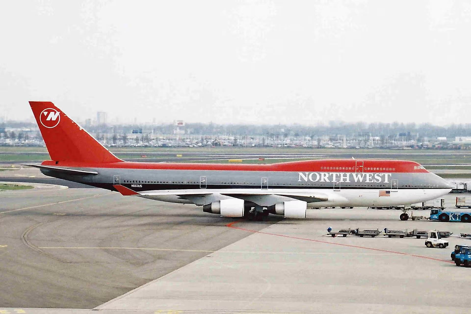 N663US — Boeing