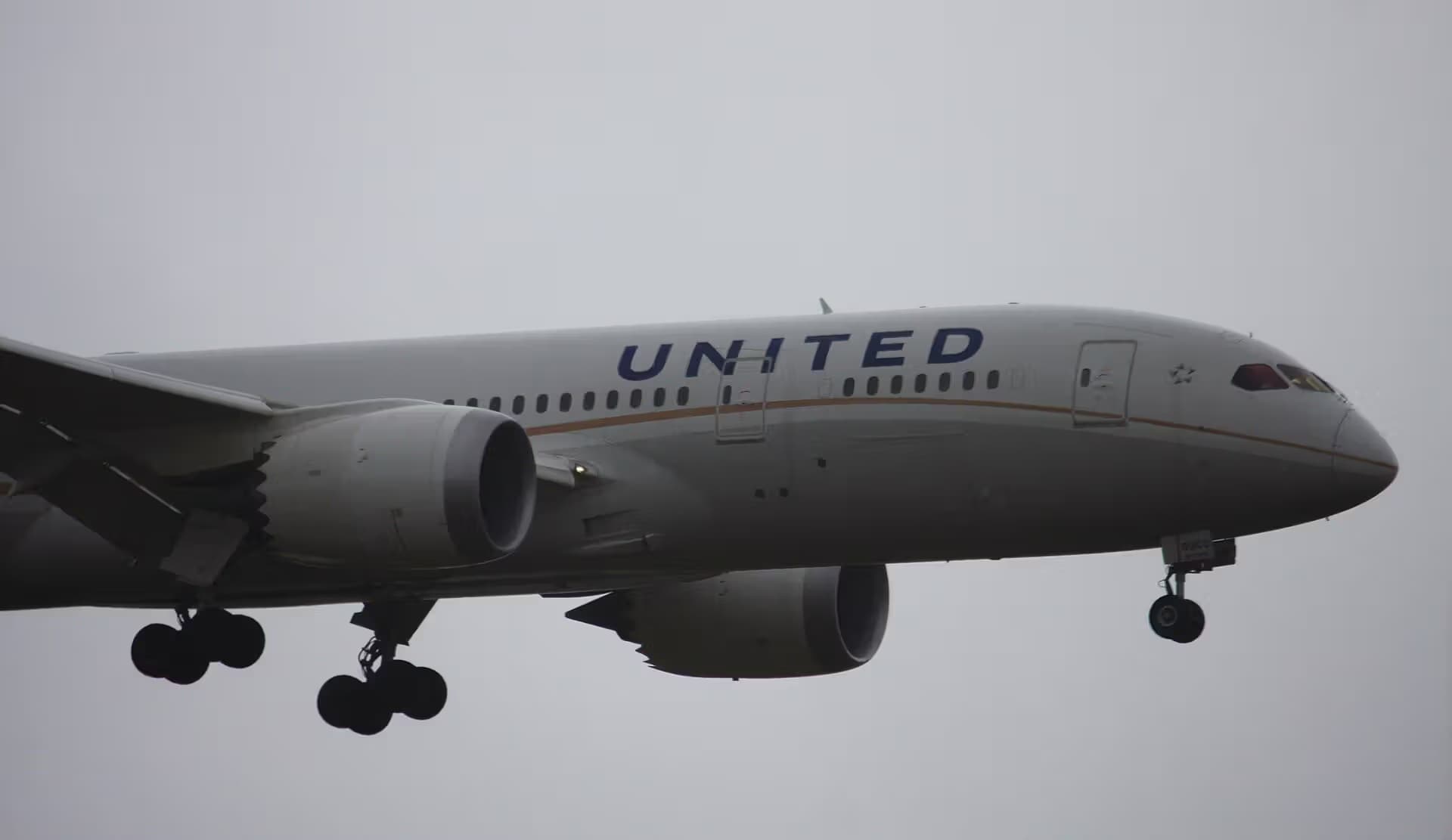 N27903 — Boeing