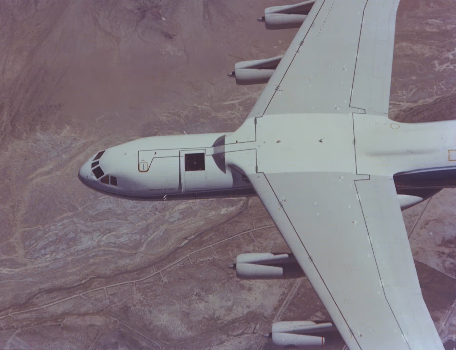 Unidentified — Lockheed