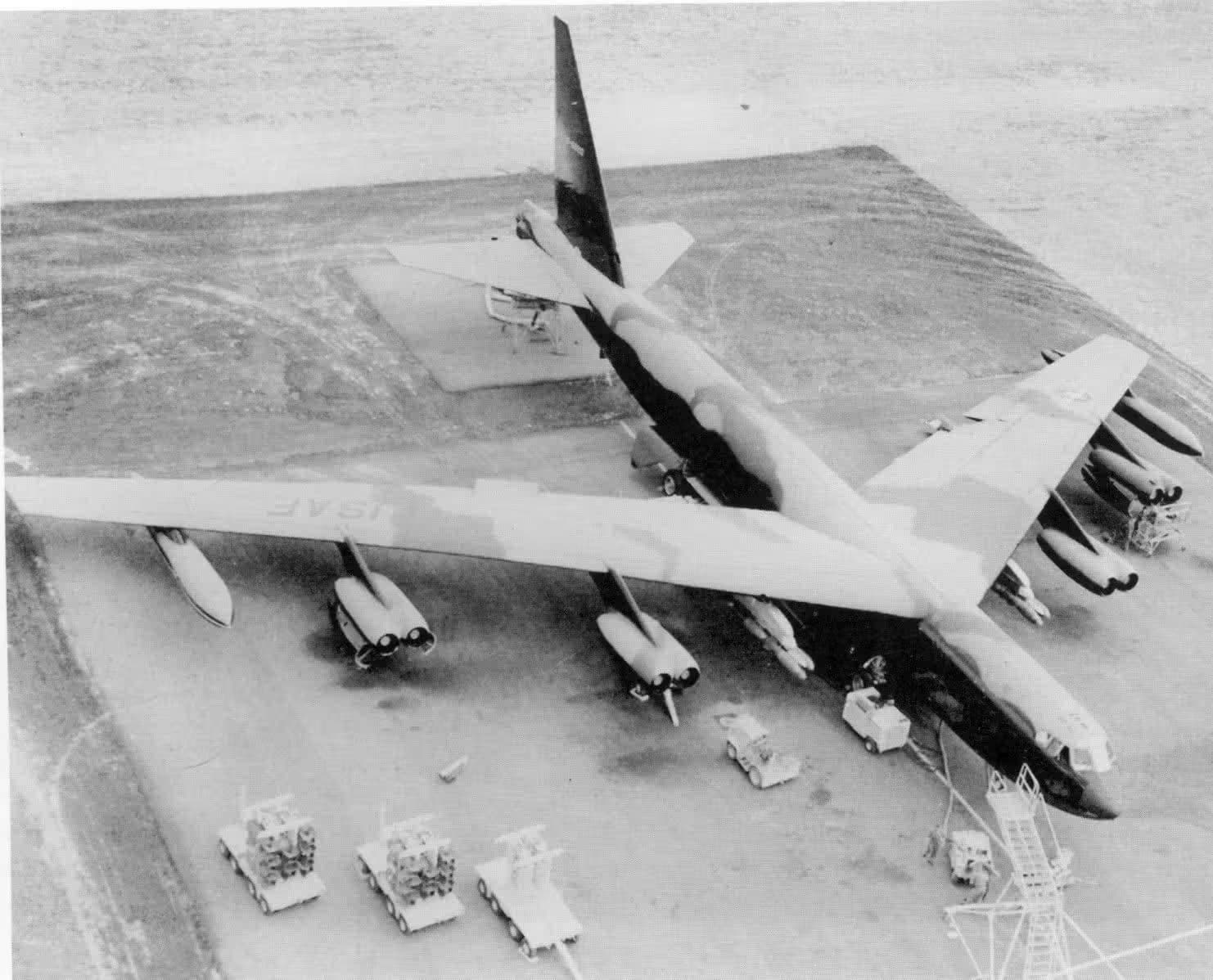 Unidentified — Aircraft