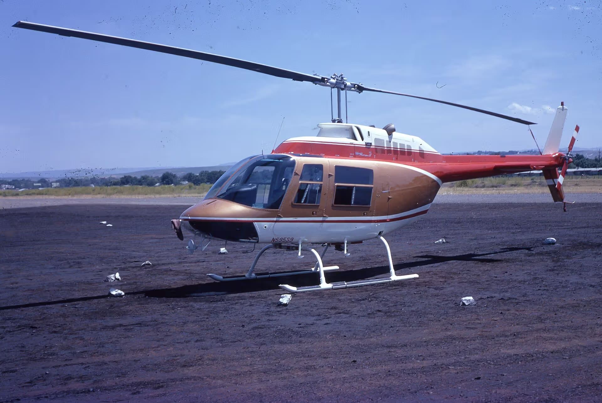 N59559 — Helicopter