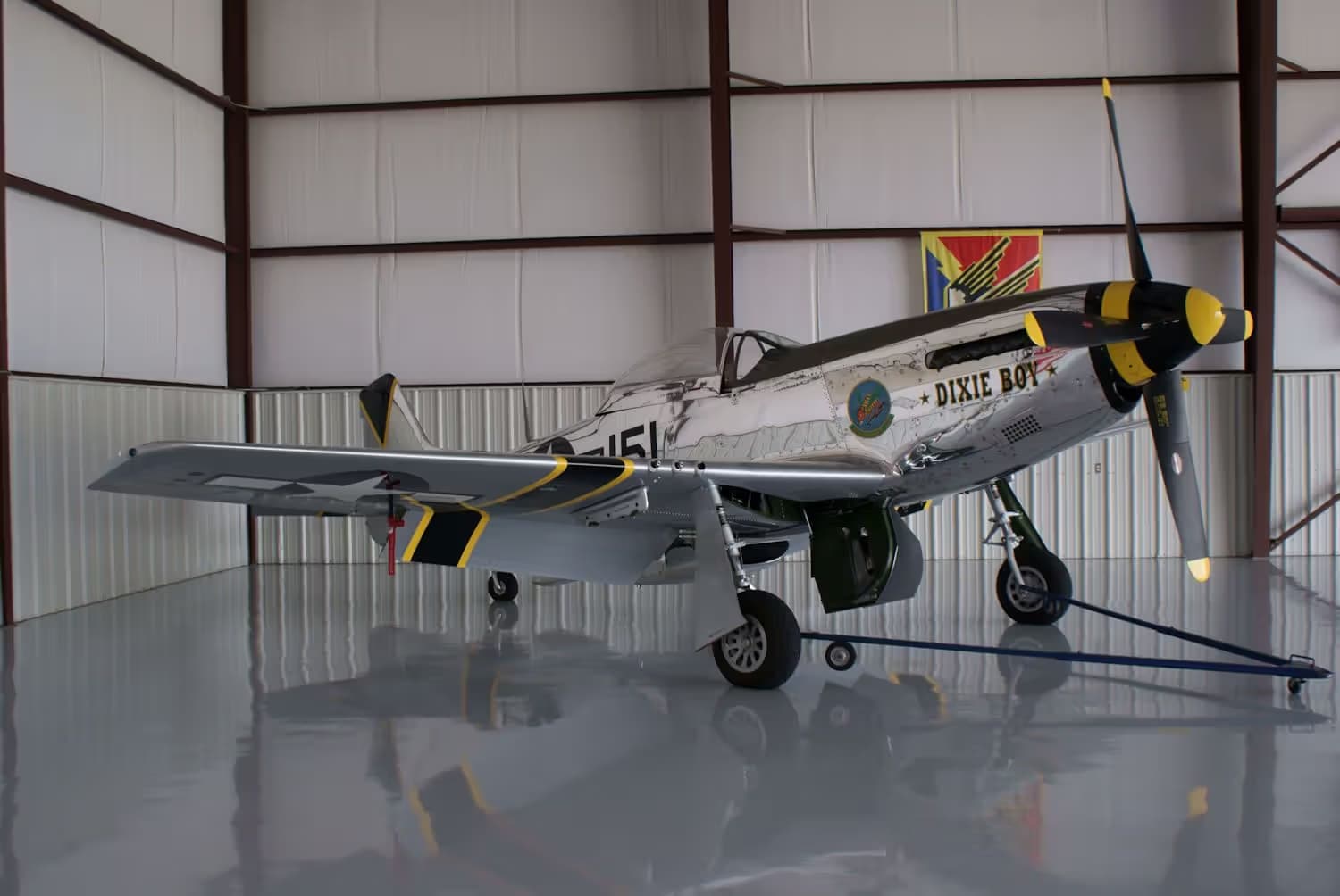 Unidentified — Single-engine aircraft
