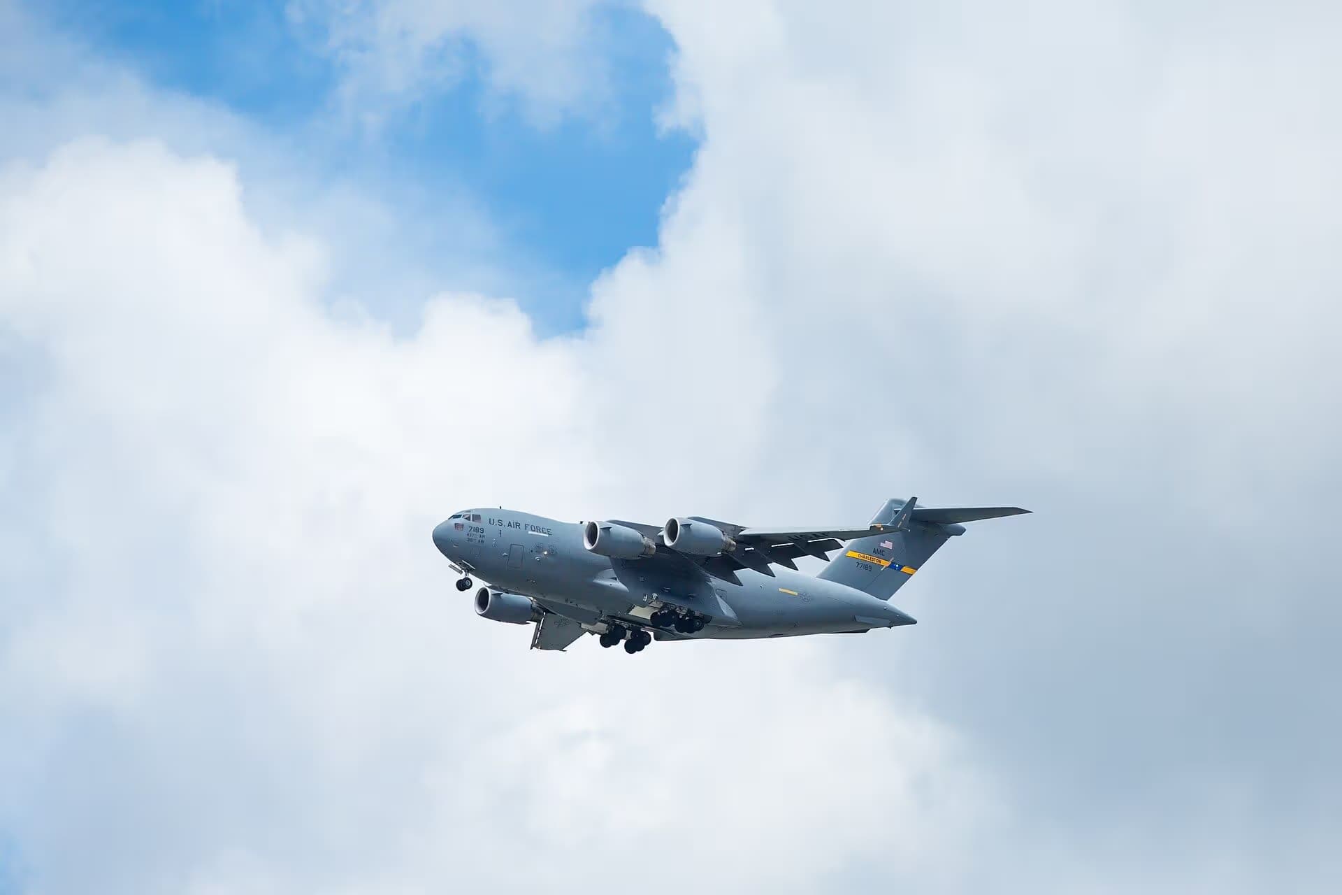 Unidentified — Aircraft