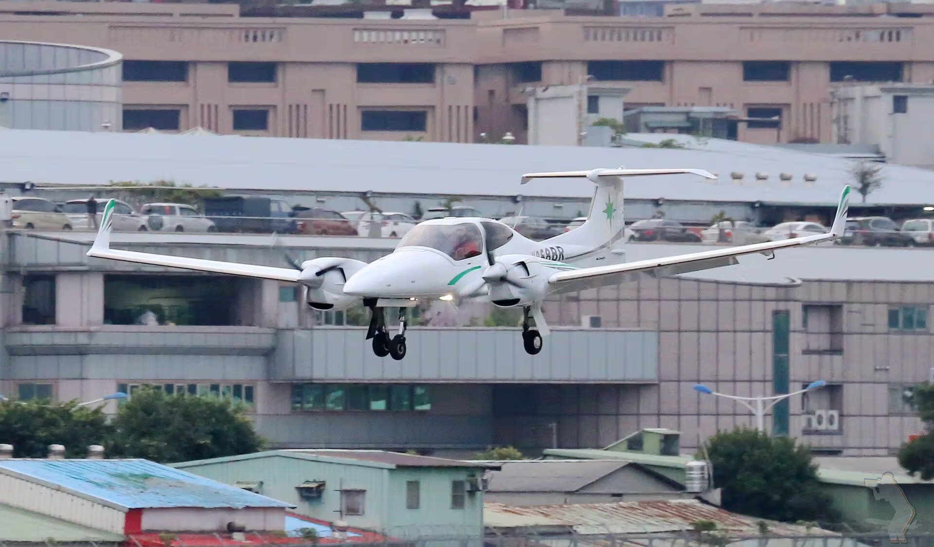 N858BR — Aircraft