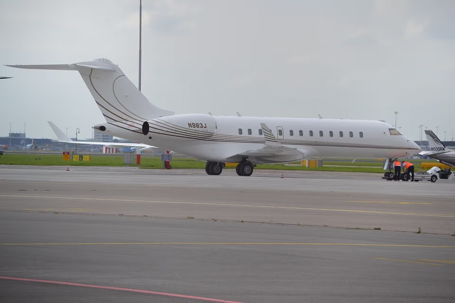 N983J — Business jet