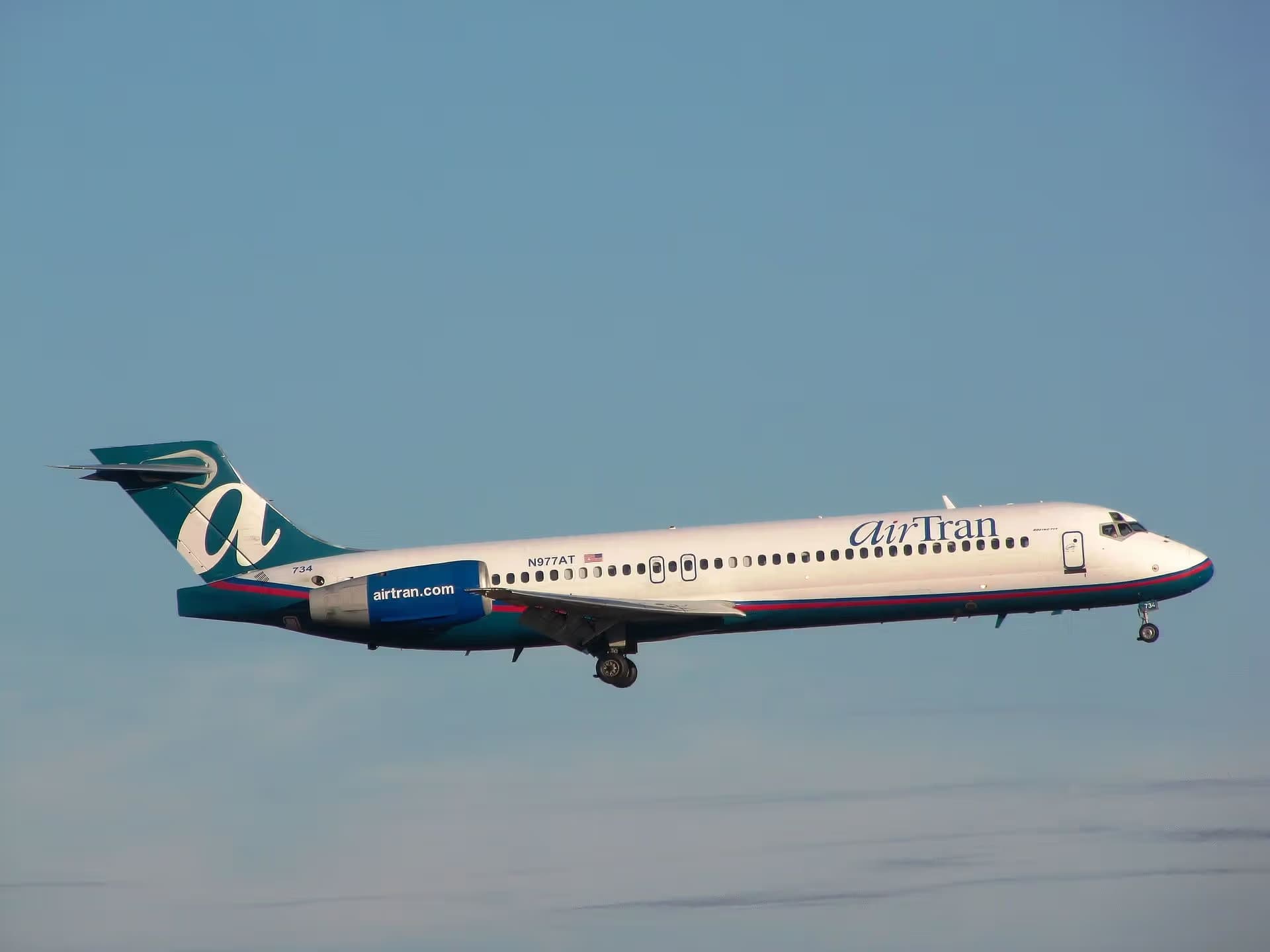 N977AT — Boeing