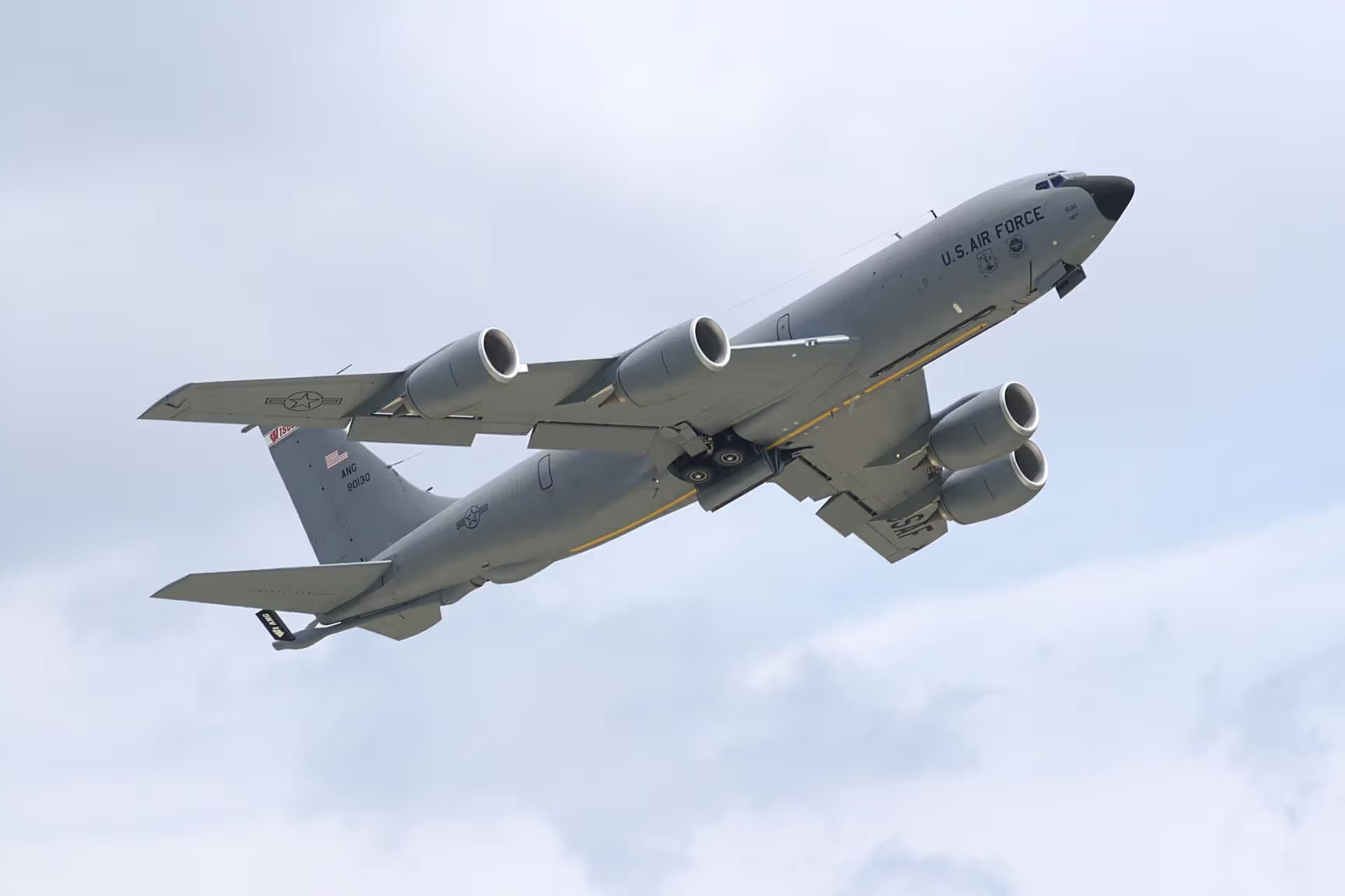 Unidentified — Boeing