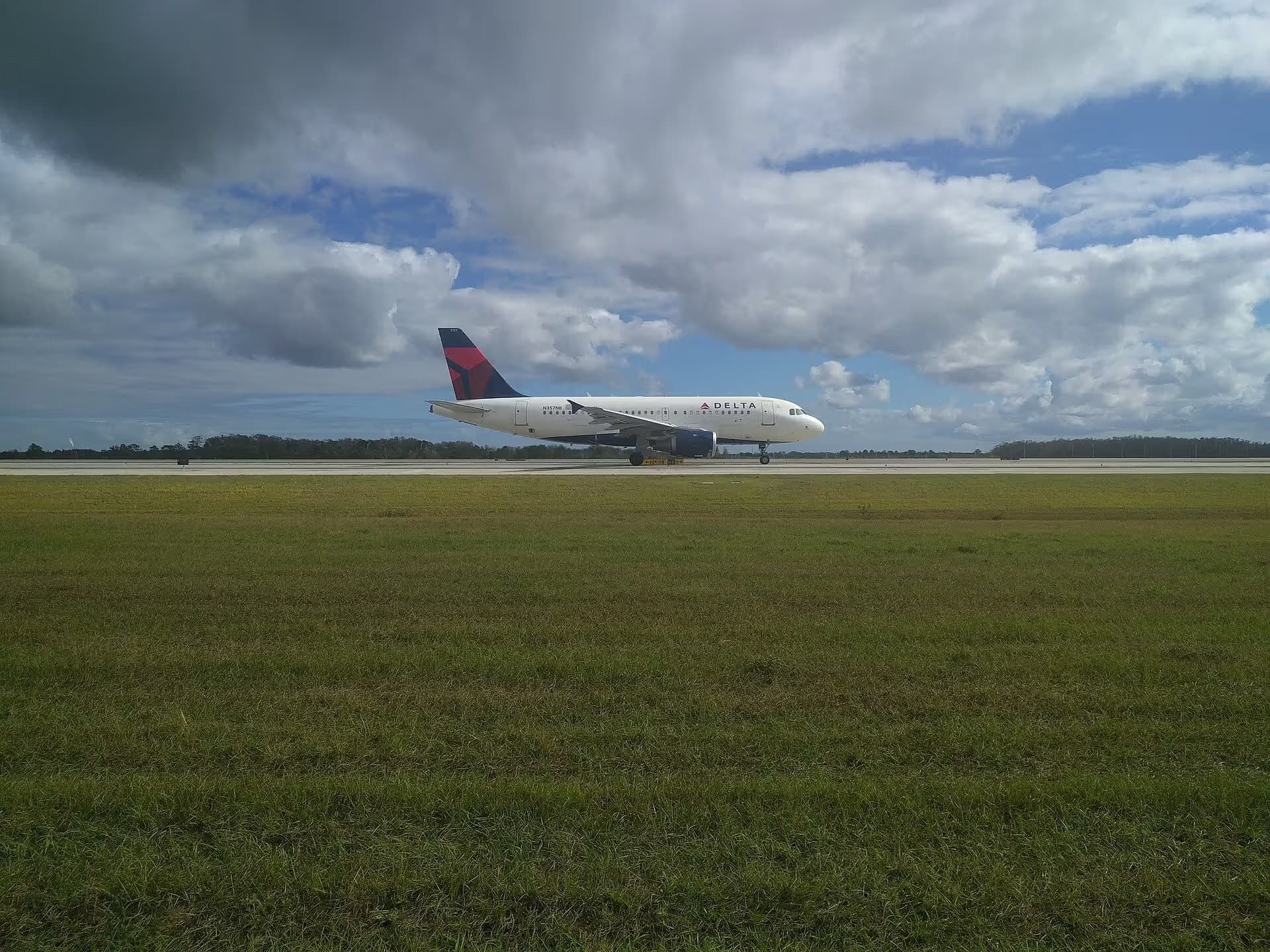 N357NB — Twin-engine aircraft