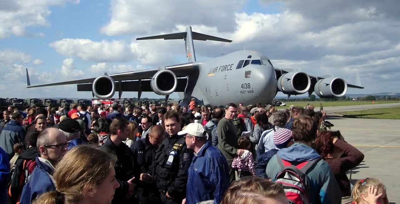 Unidentified — Boeing