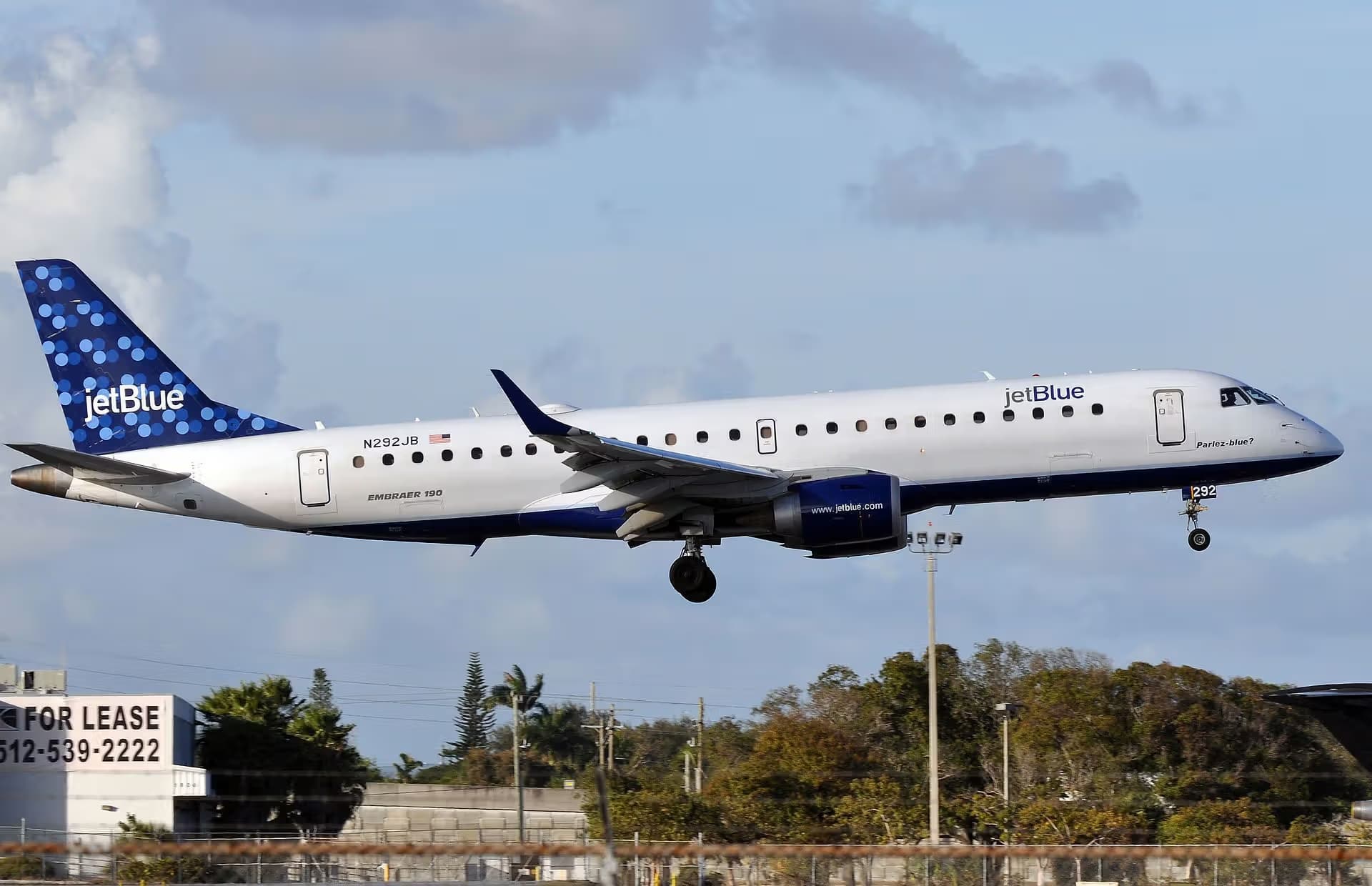 N292JB — Embraer