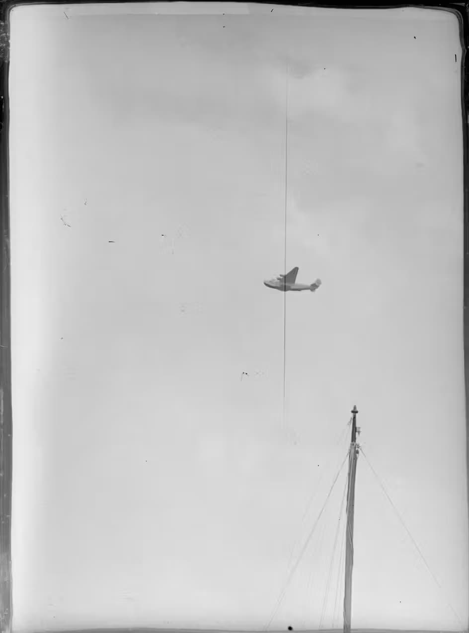 Unidentified — Aircraft