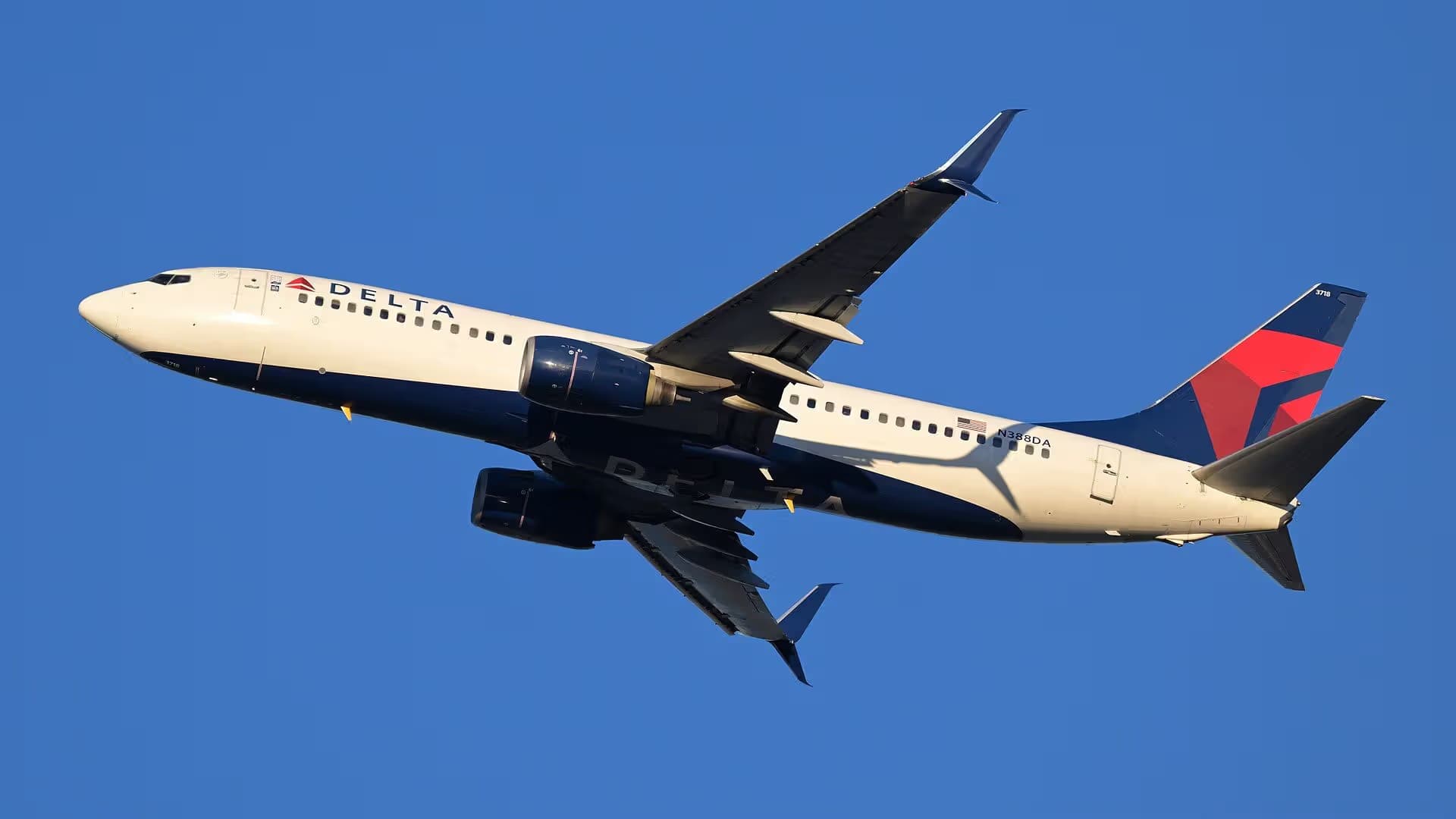 N388DA — Boeing