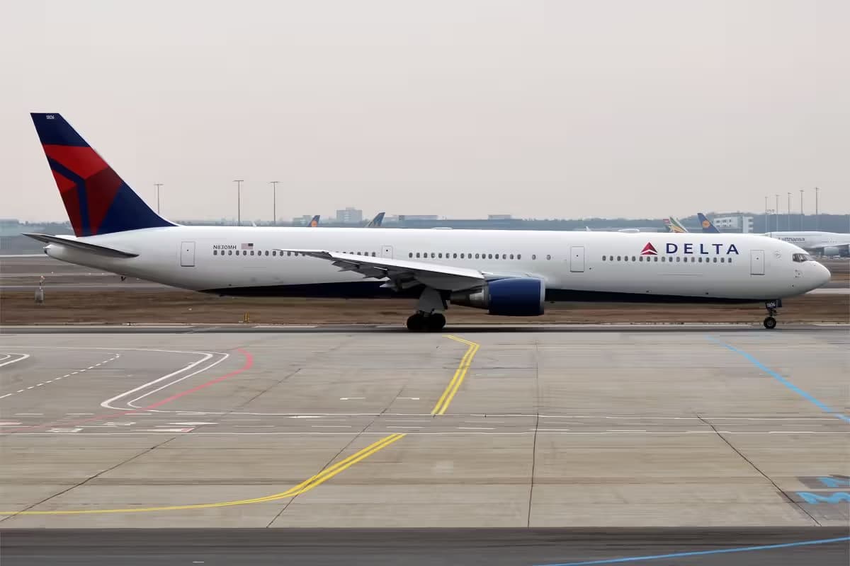 N830MH — Boeing