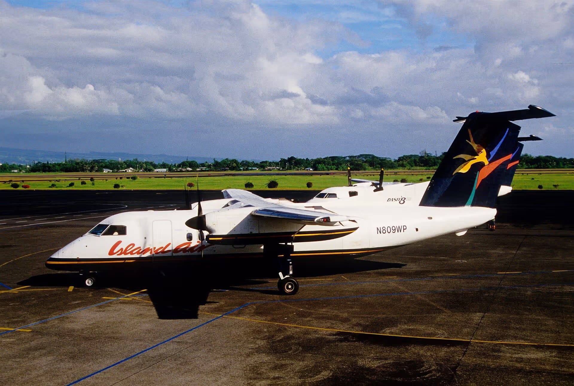 N809WP — De Havilland