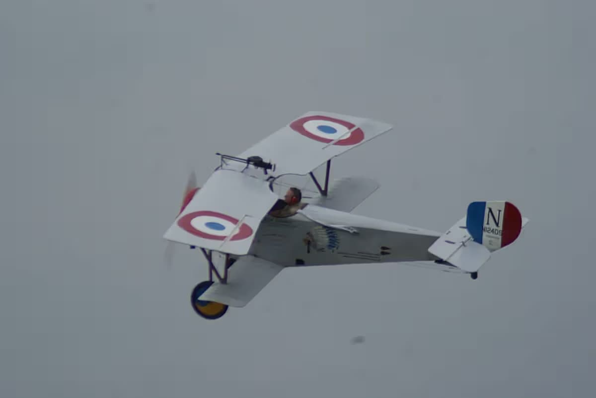Unidentified — Aircraft
