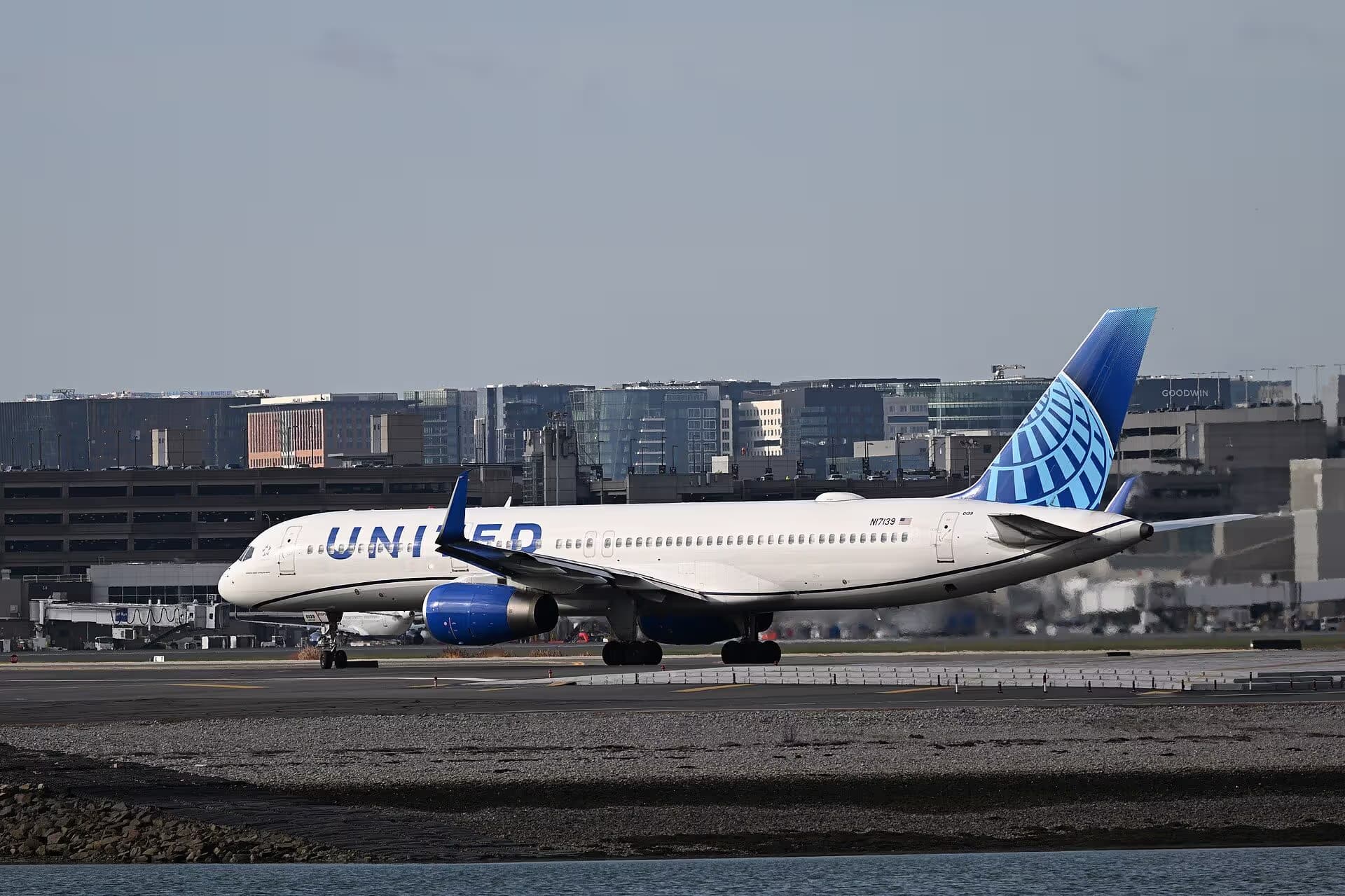 N17139 — Boeing