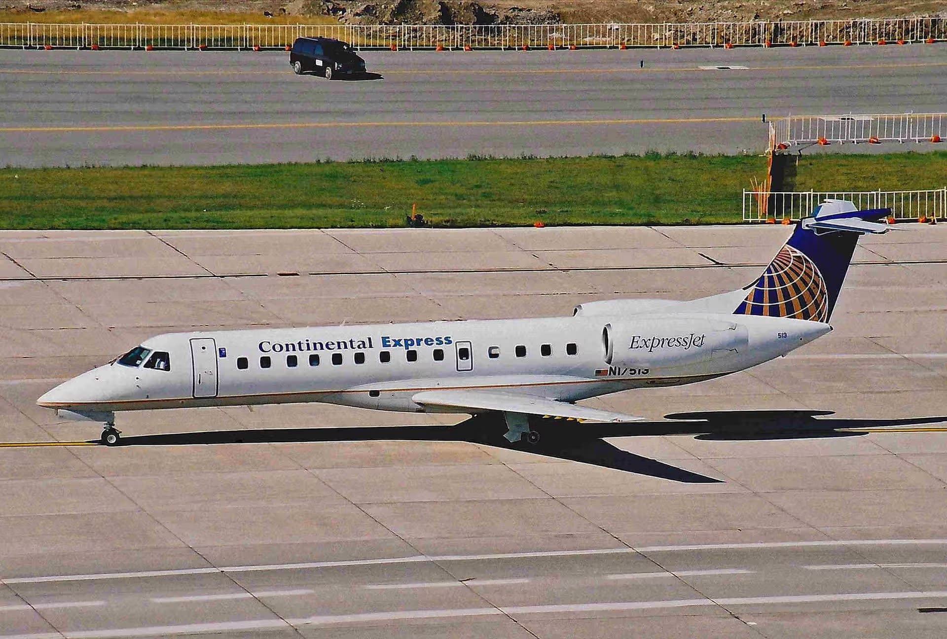 N17513 — Embraer