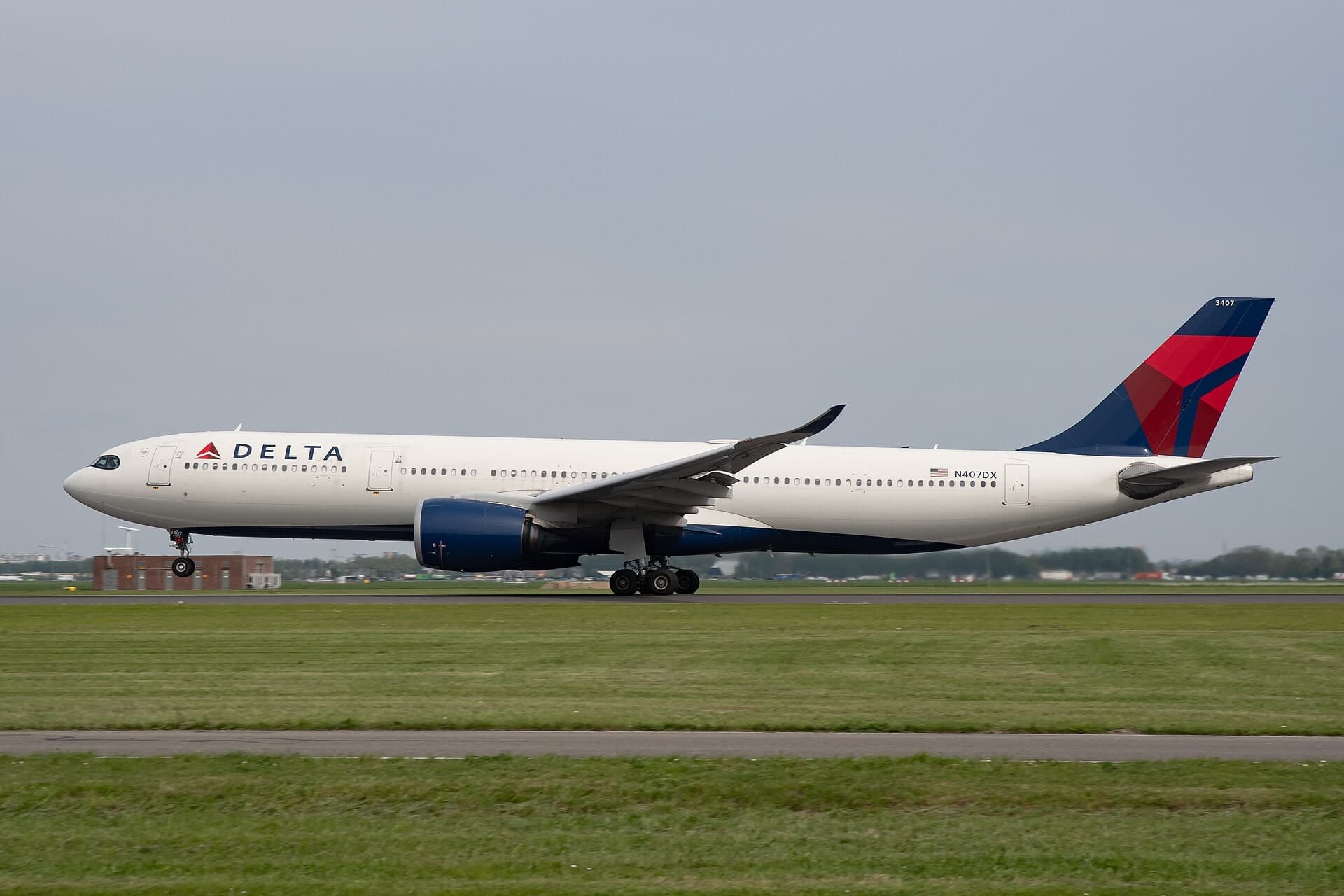 N407DX — Airbus