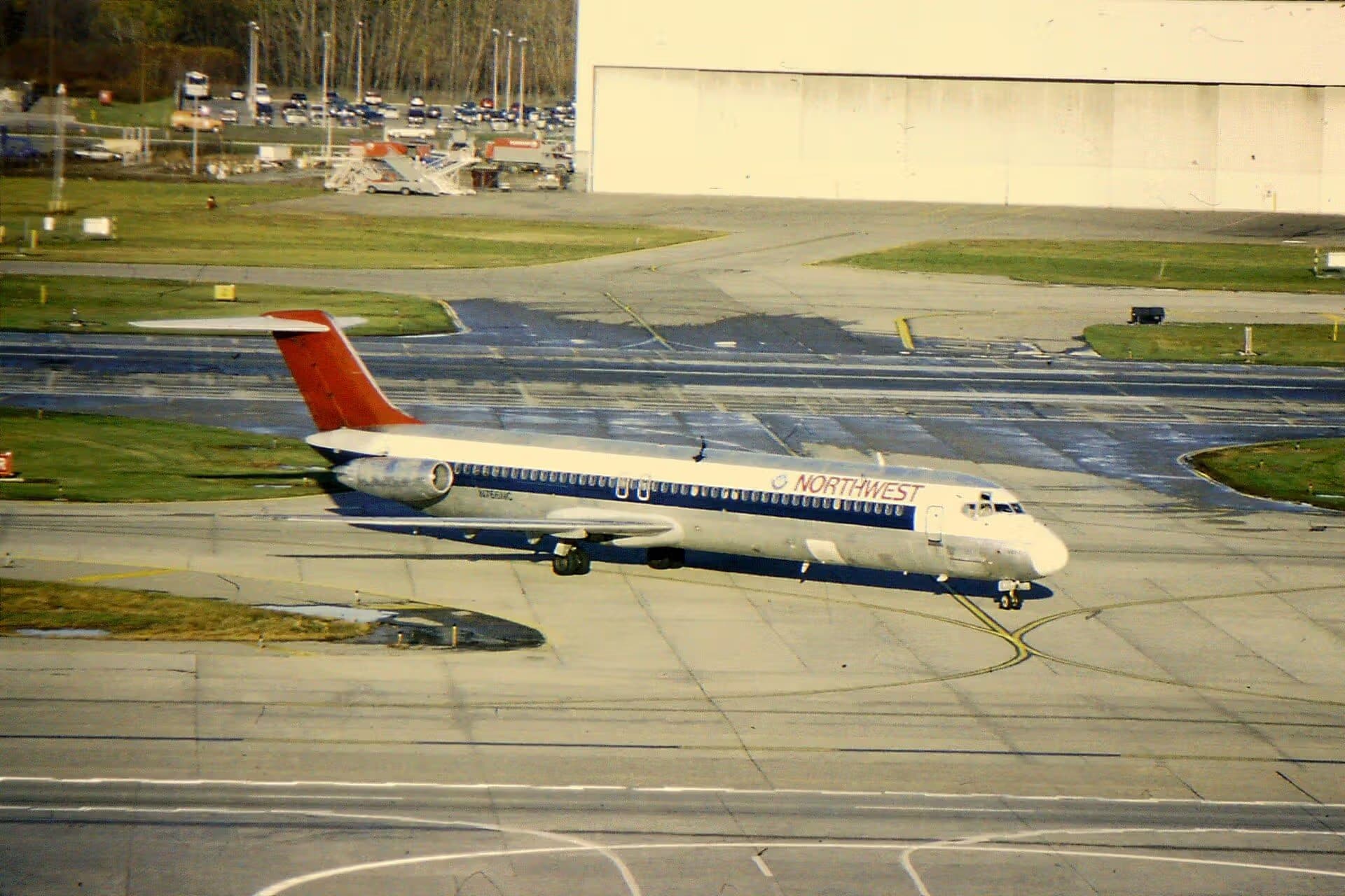 N766NC — Douglas