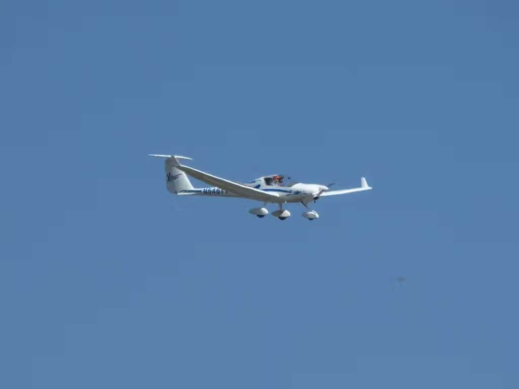 N646TT — Glider