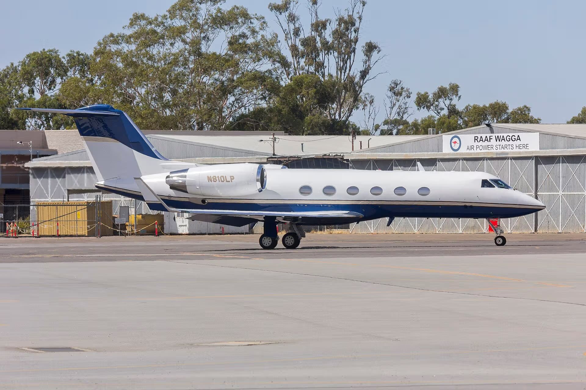 N810LP — Gulfstream at Wagga Wagga Airport