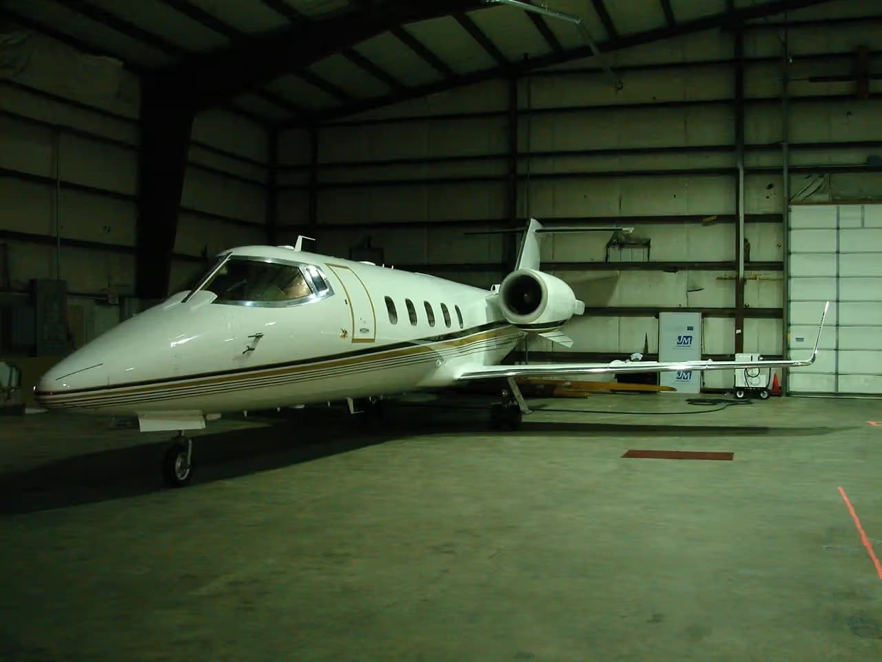 N335AF — Business jet