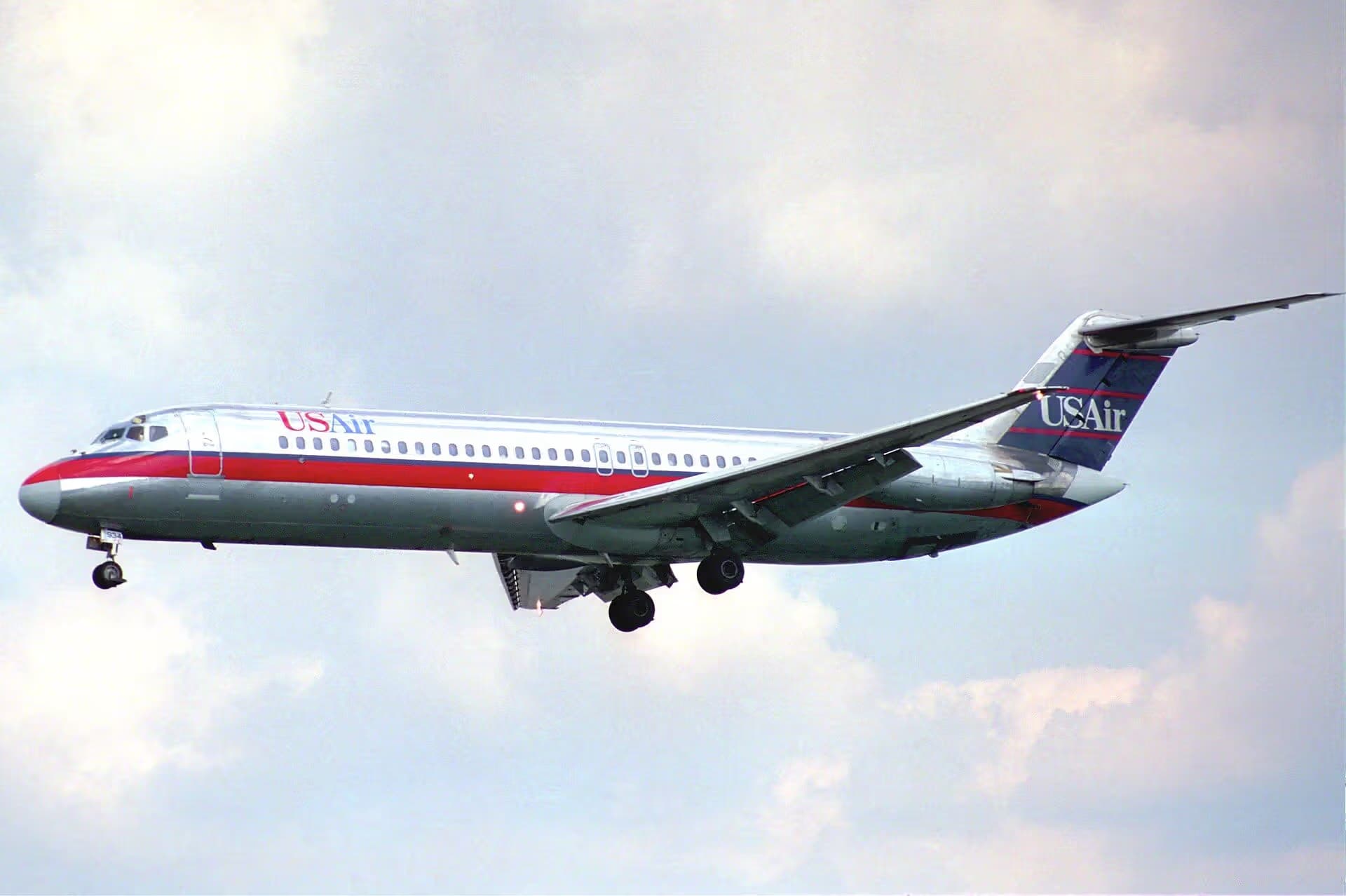 N934VJ — Twin-engine aircraft