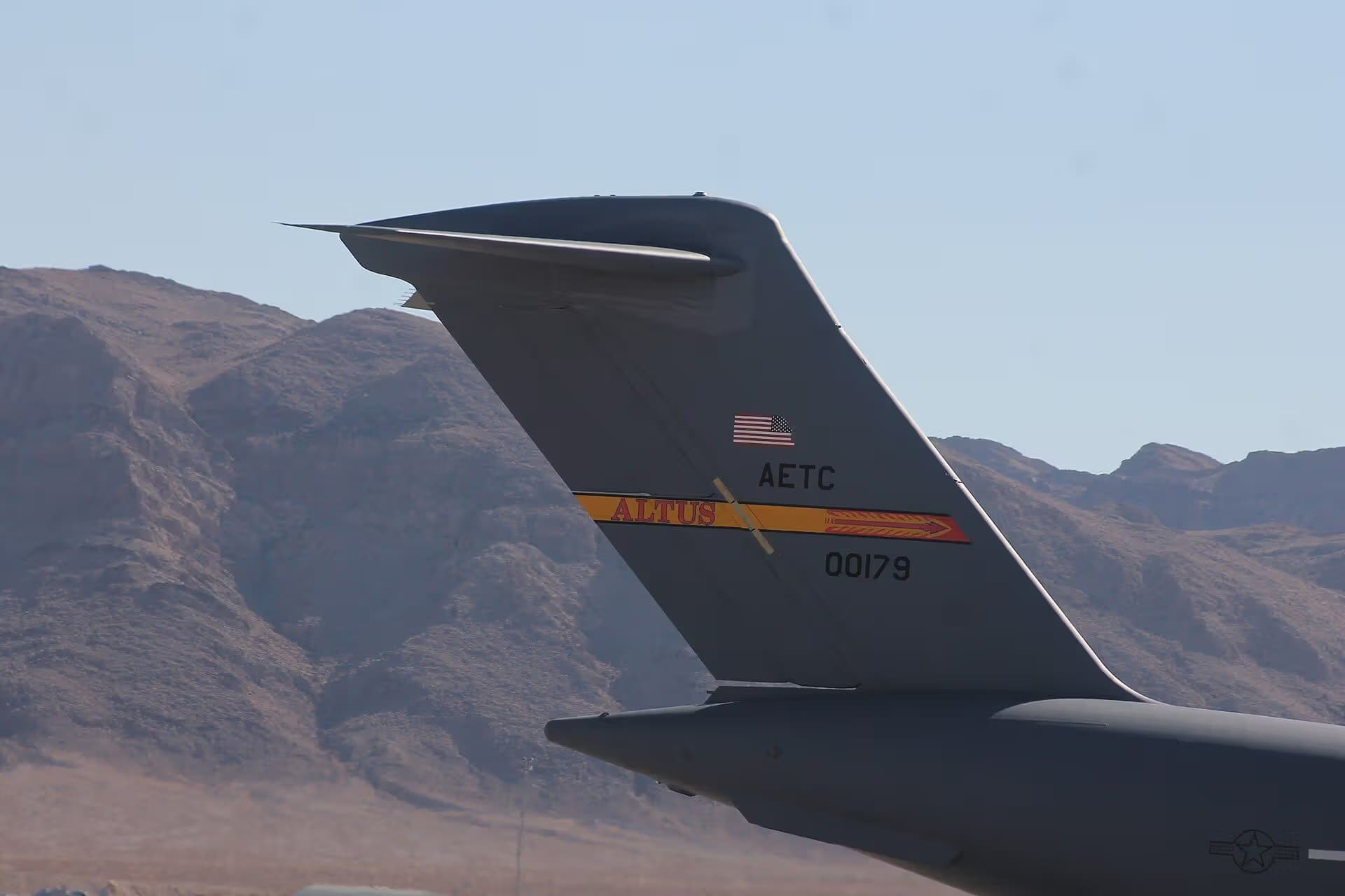 Unidentified — Aircraft