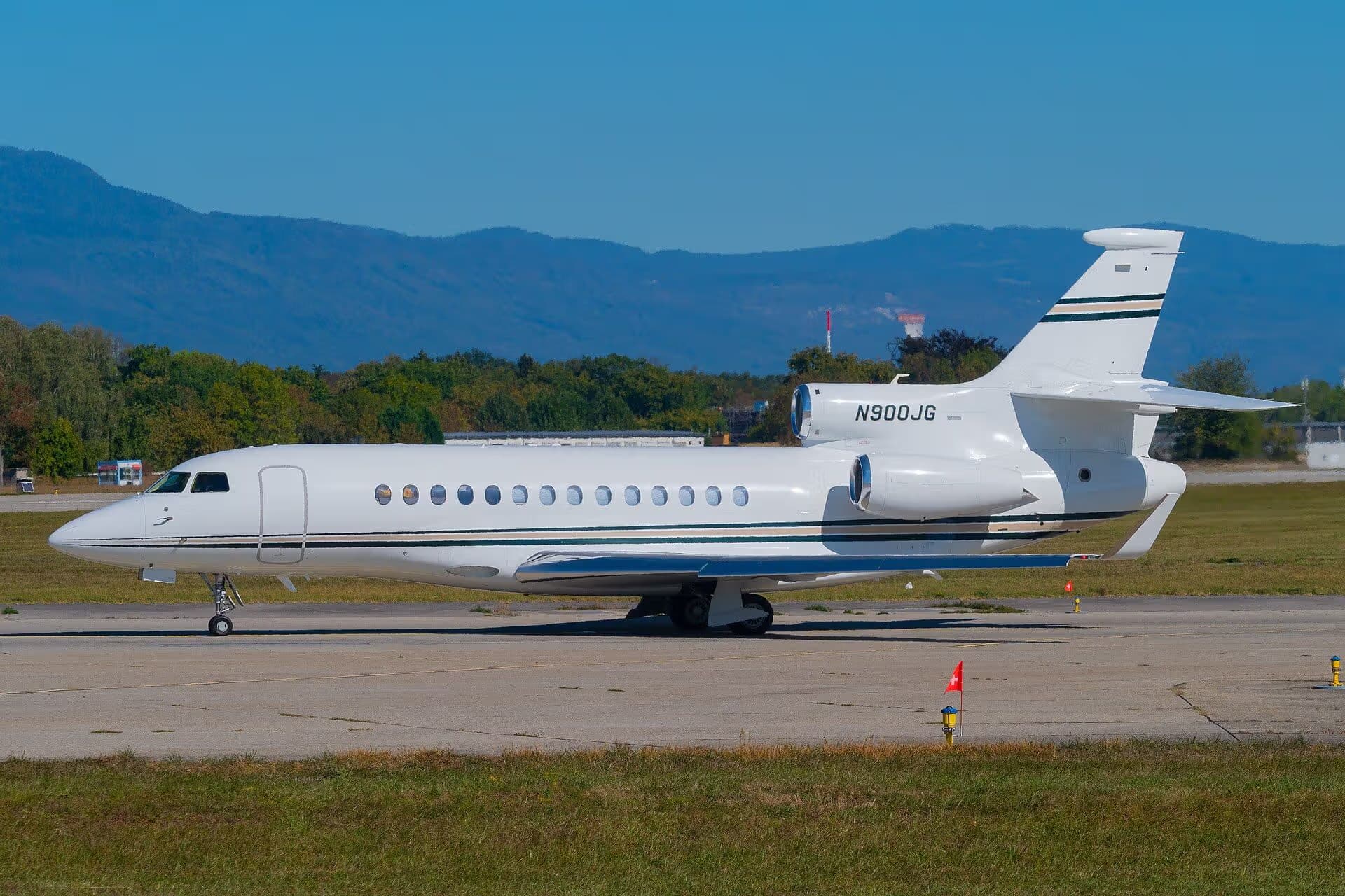 N900JG — Business jet