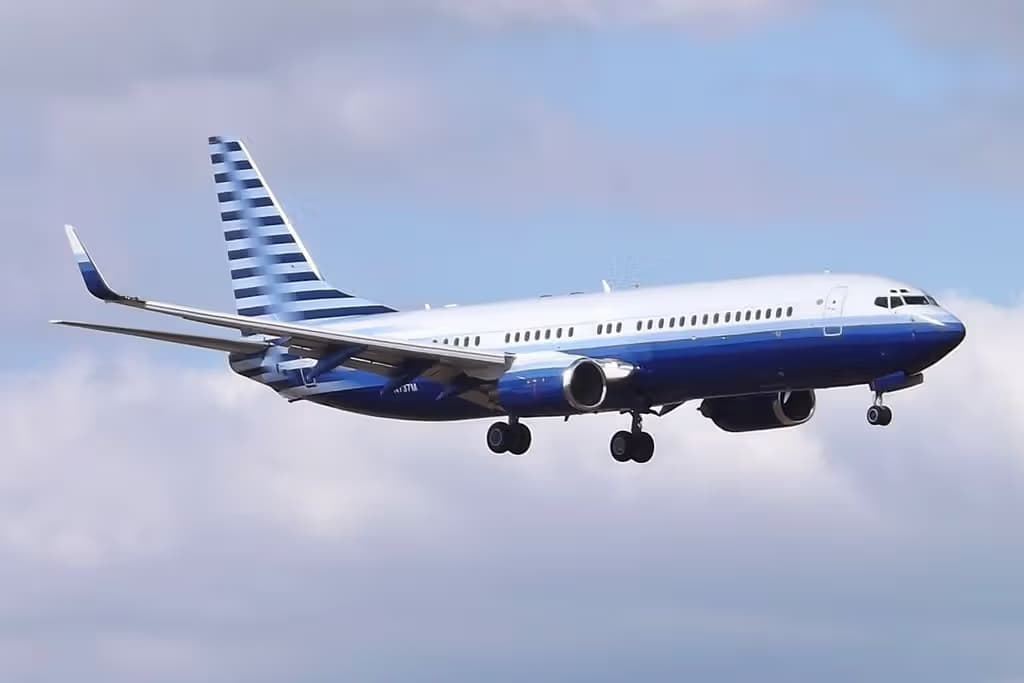 N737M — Boeing