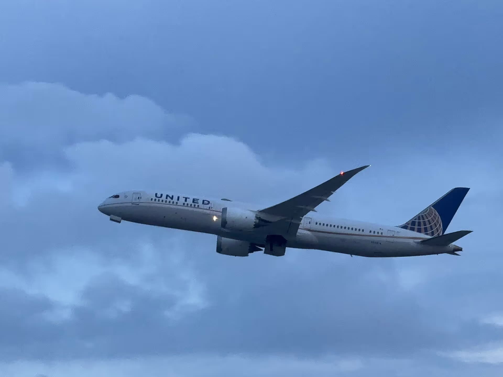 N24974 — Boeing