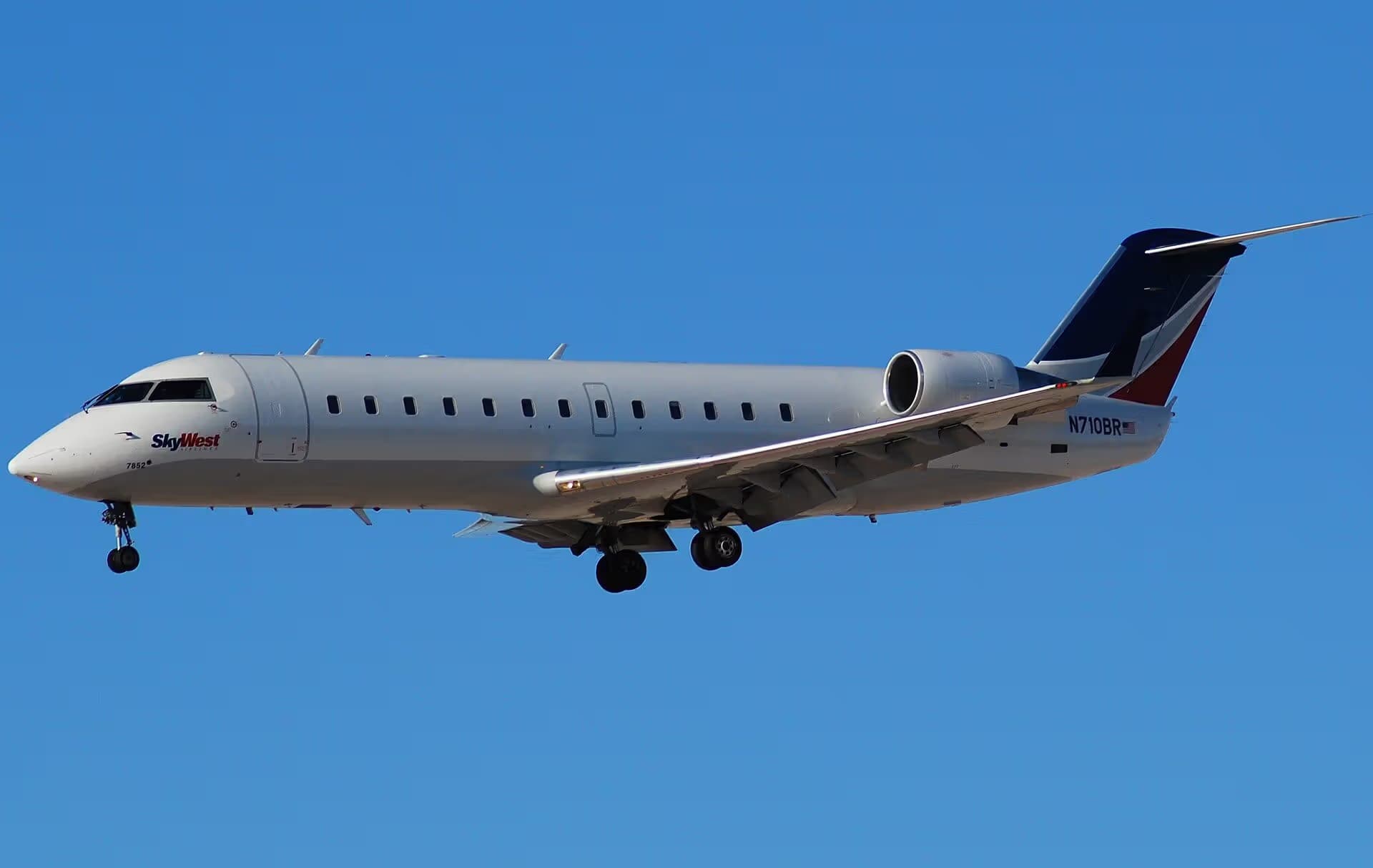 N710BR — Aircraft