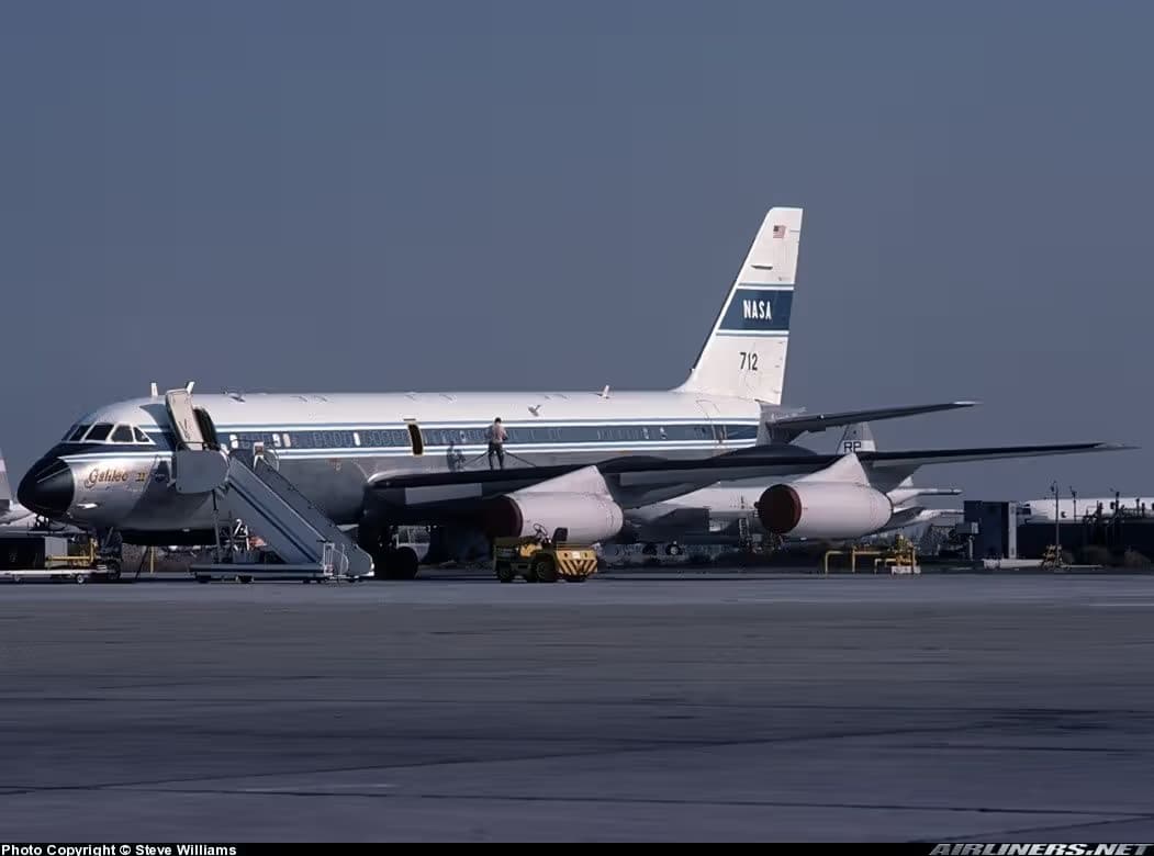N712NA — Aircraft