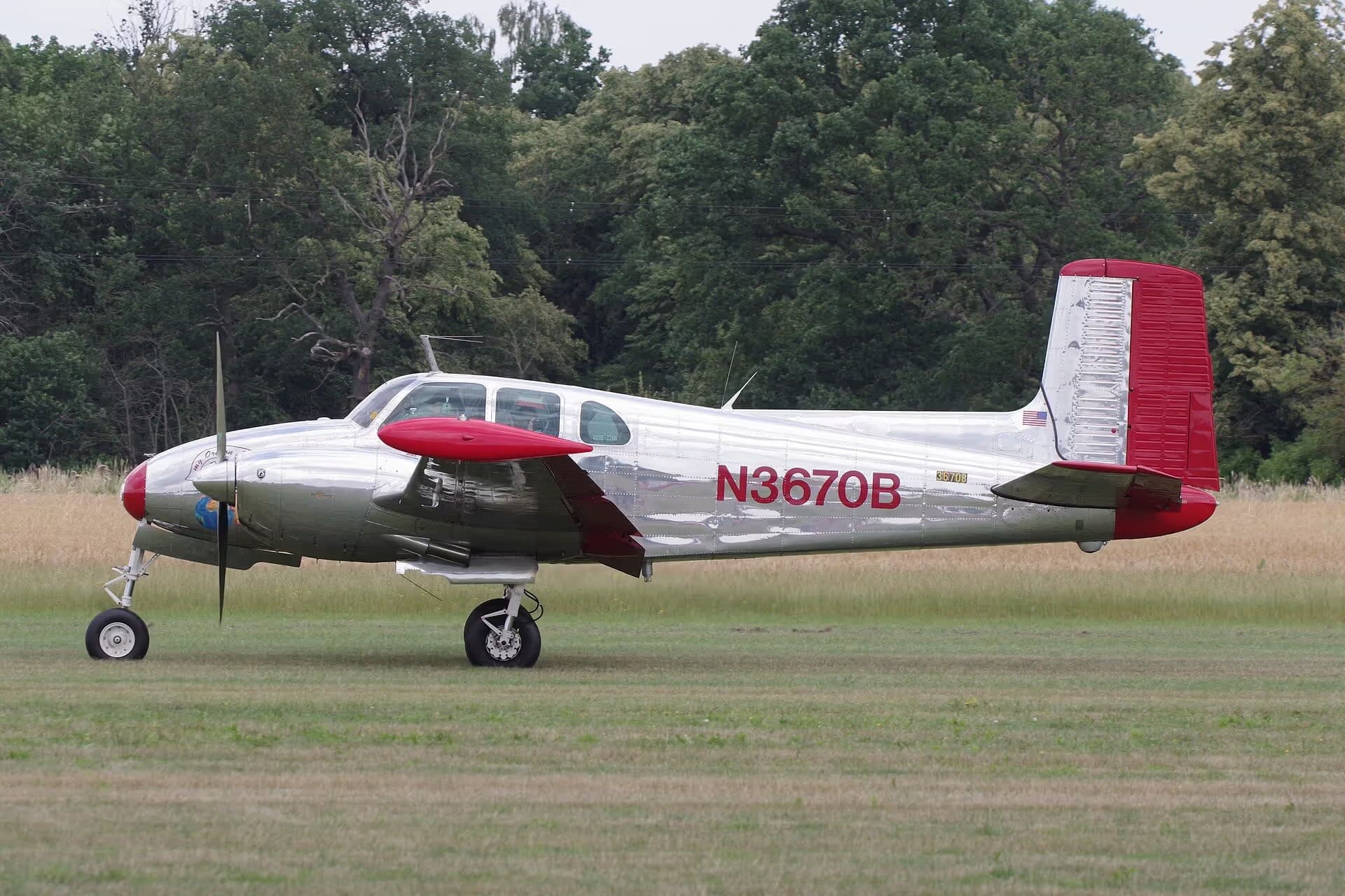 N3670B — Single-engine aircraft