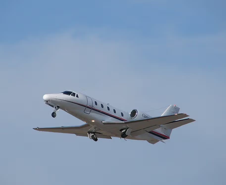 N877RF — Cessna