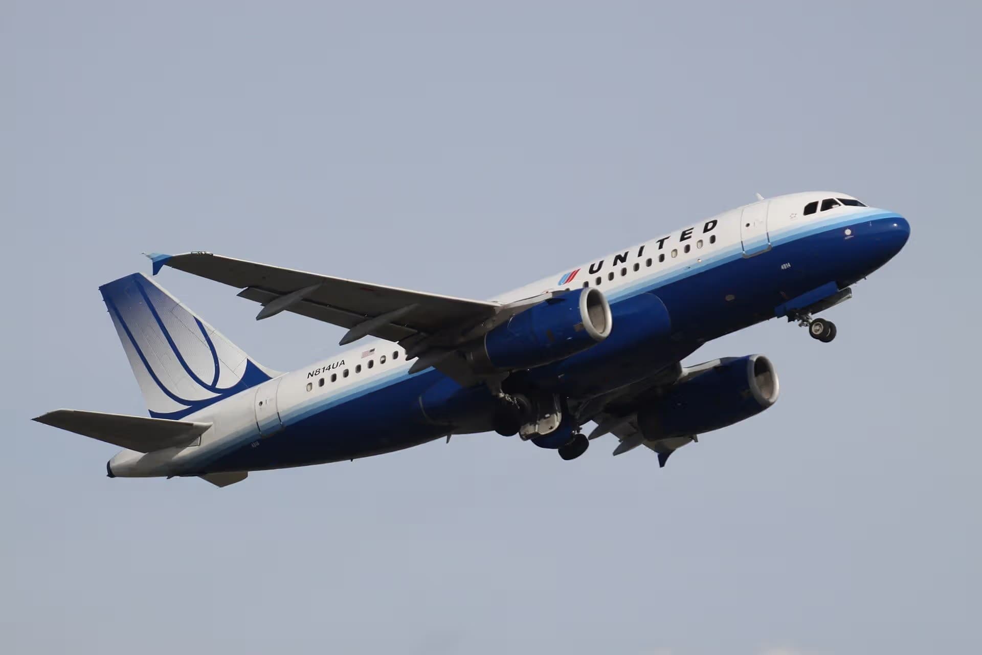 N814UA — Airbus