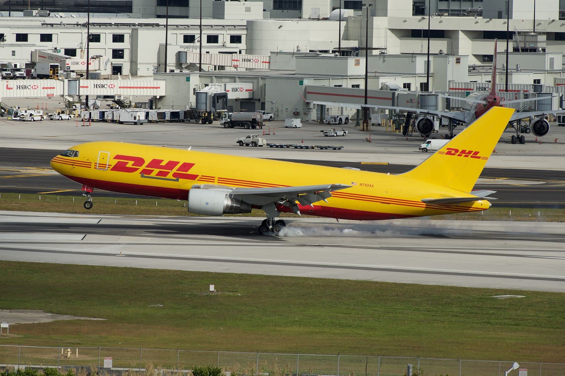 N792AX — Twin-engine aircraft