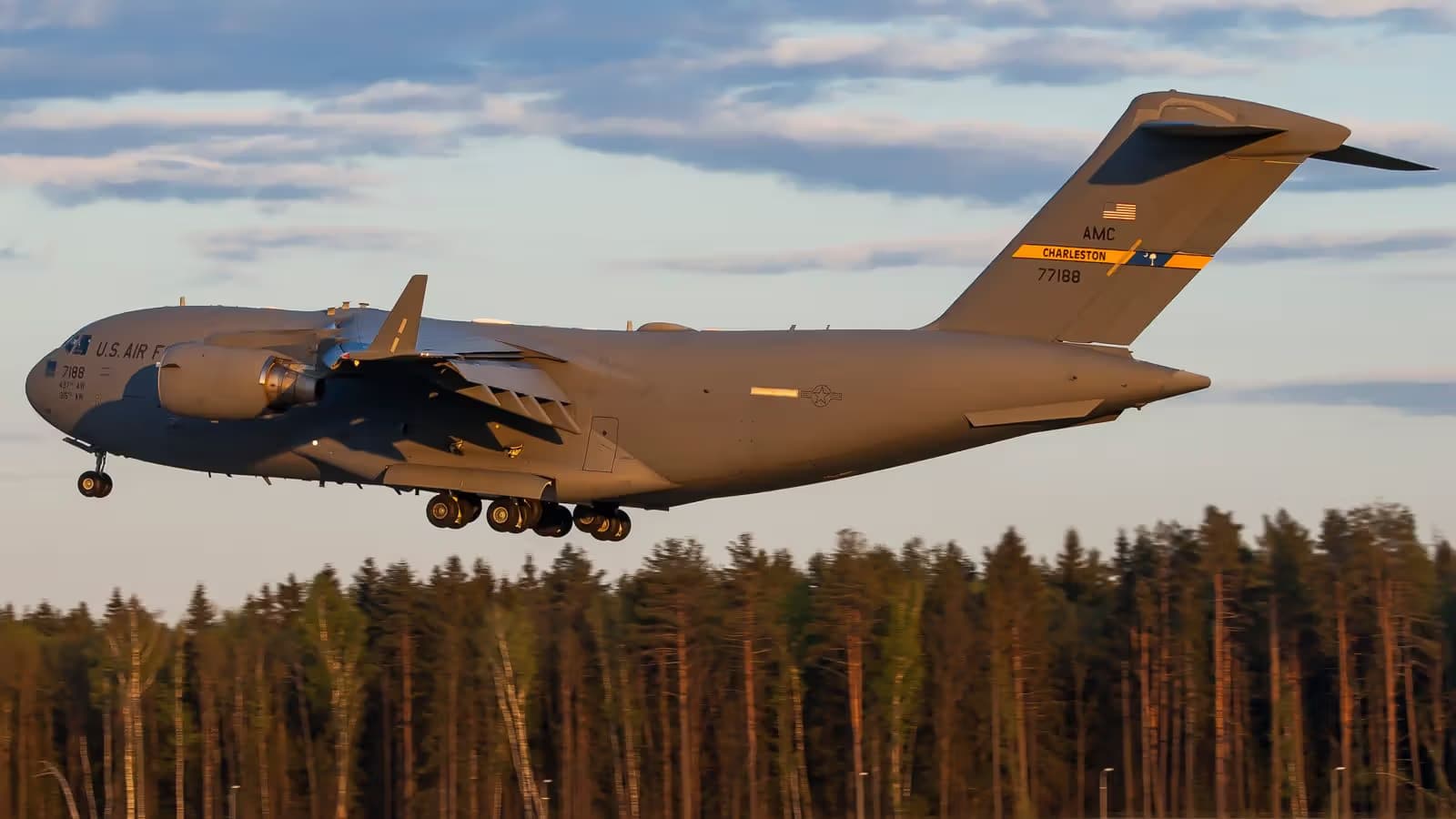 Unidentified — Aircraft